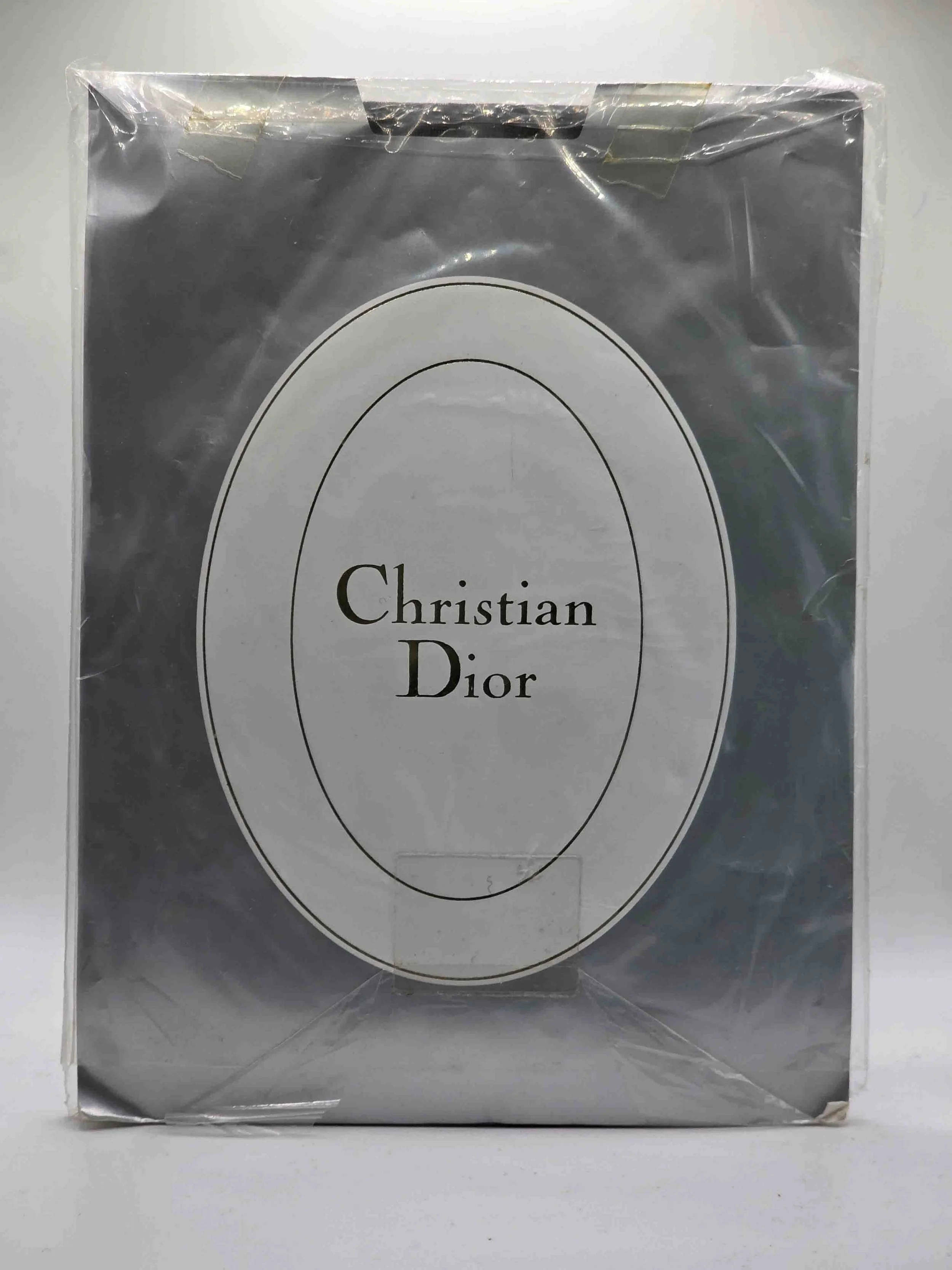 christiandior-feinstrumpfhose-vorderseite