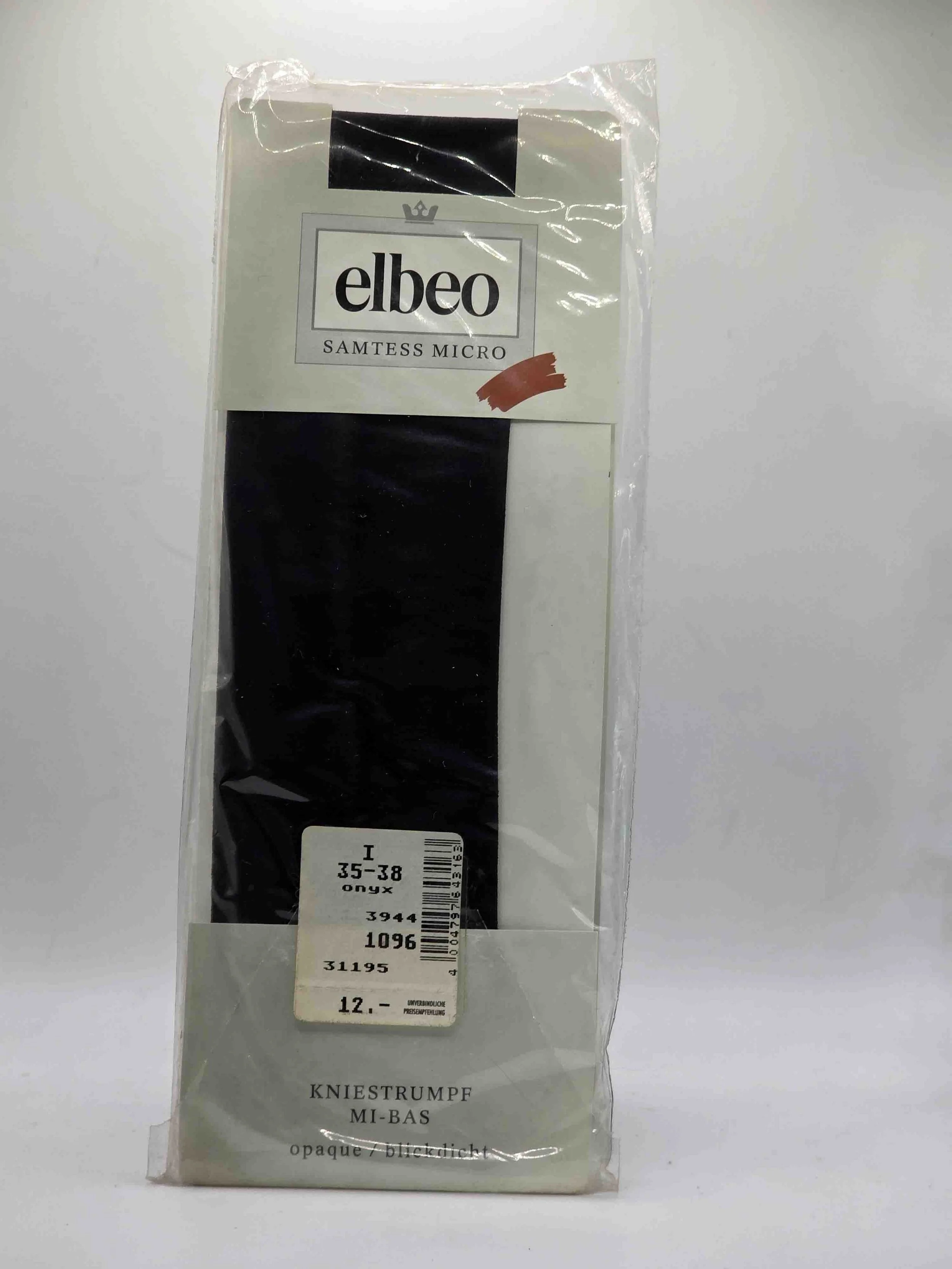 Elbeo Samtess, Kniestrumpf