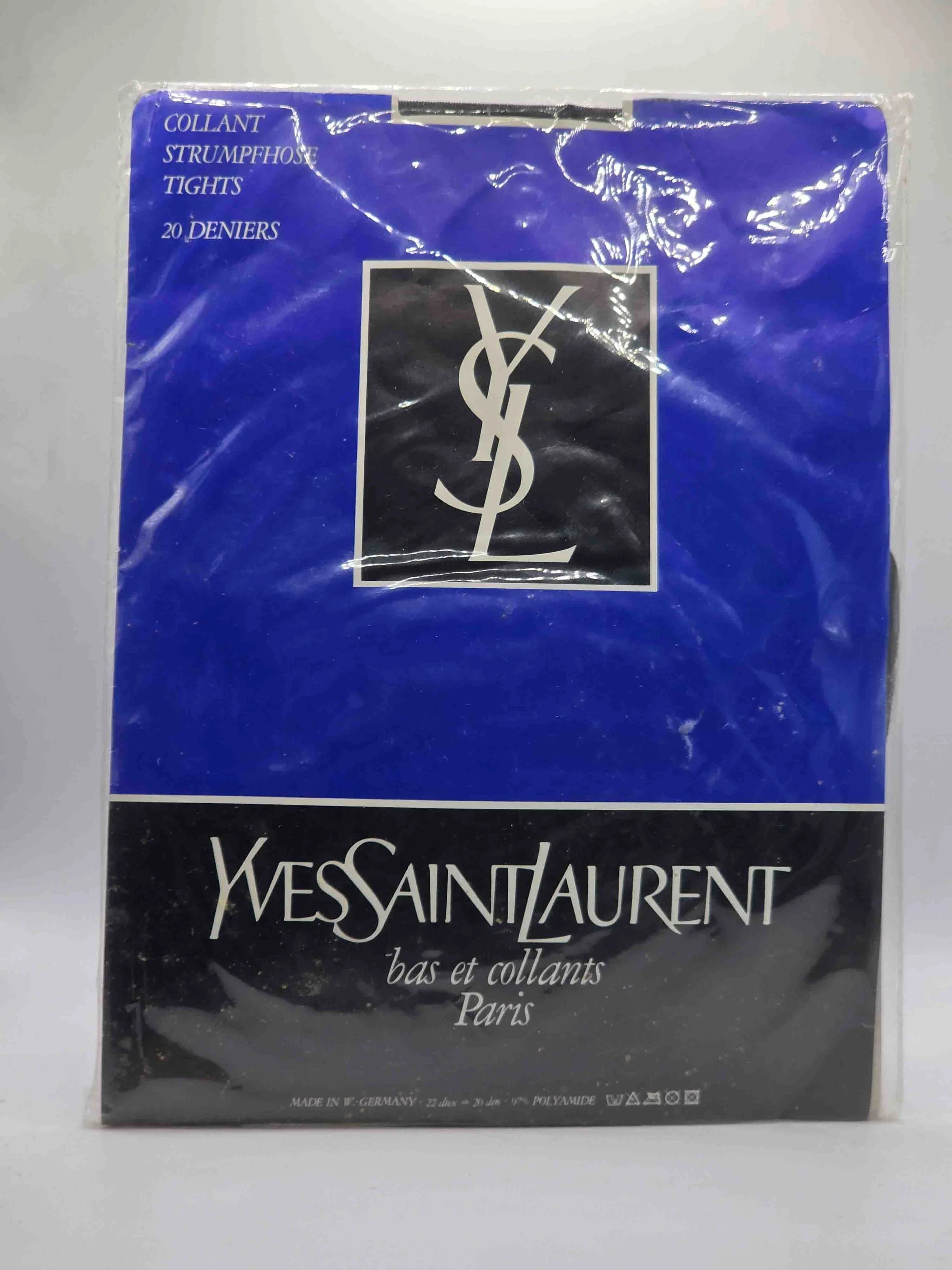 yves-saint-laurent-feinstrumpfhose-naht-noir-rückseite
