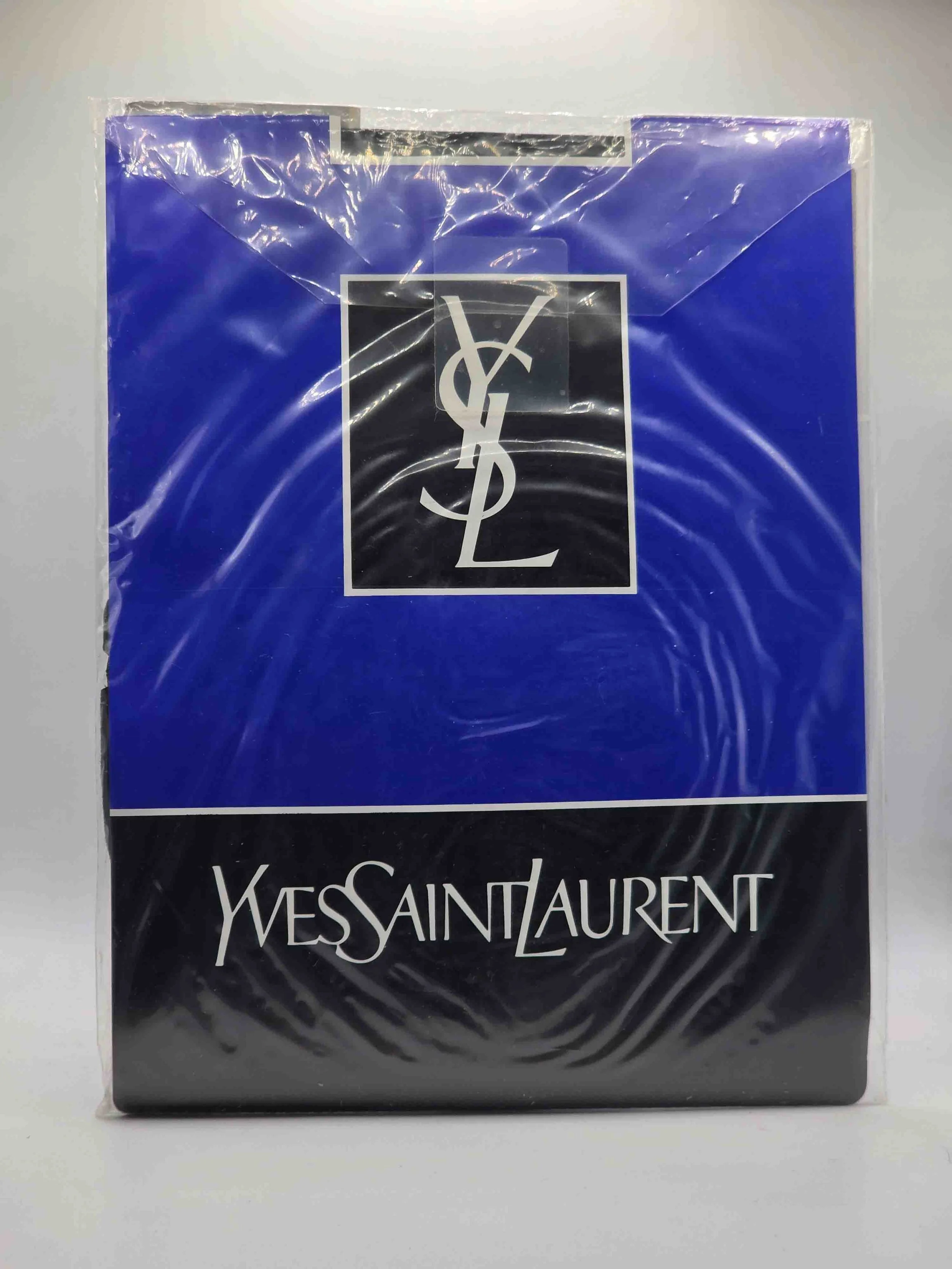yves-saint-laurent-feinstrumpfhose-strasssteinchen-noir-rückseite