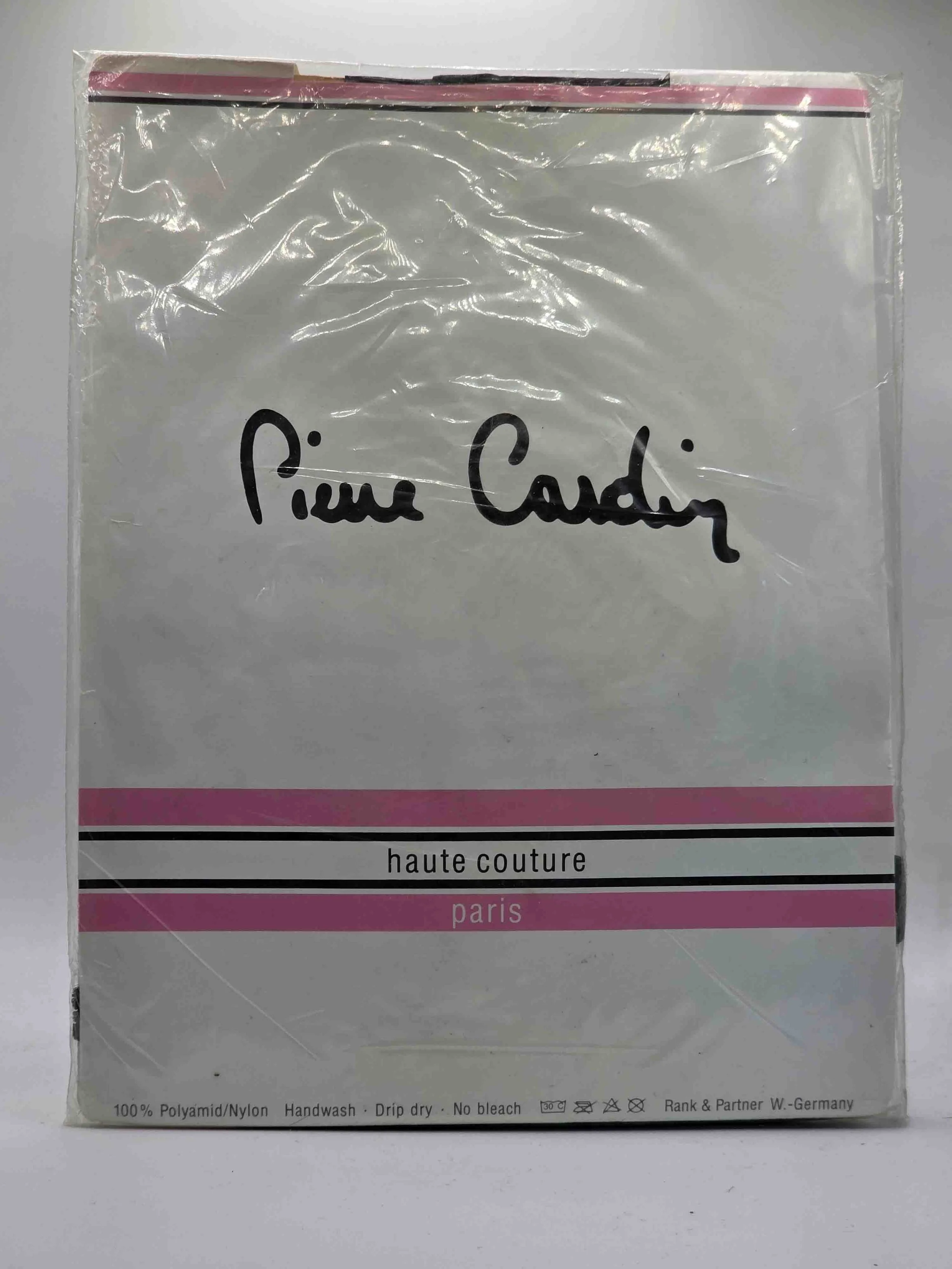 pierre-cardin-carmen-feinstrümpfe-halterlos-20den-schwarz-vorn