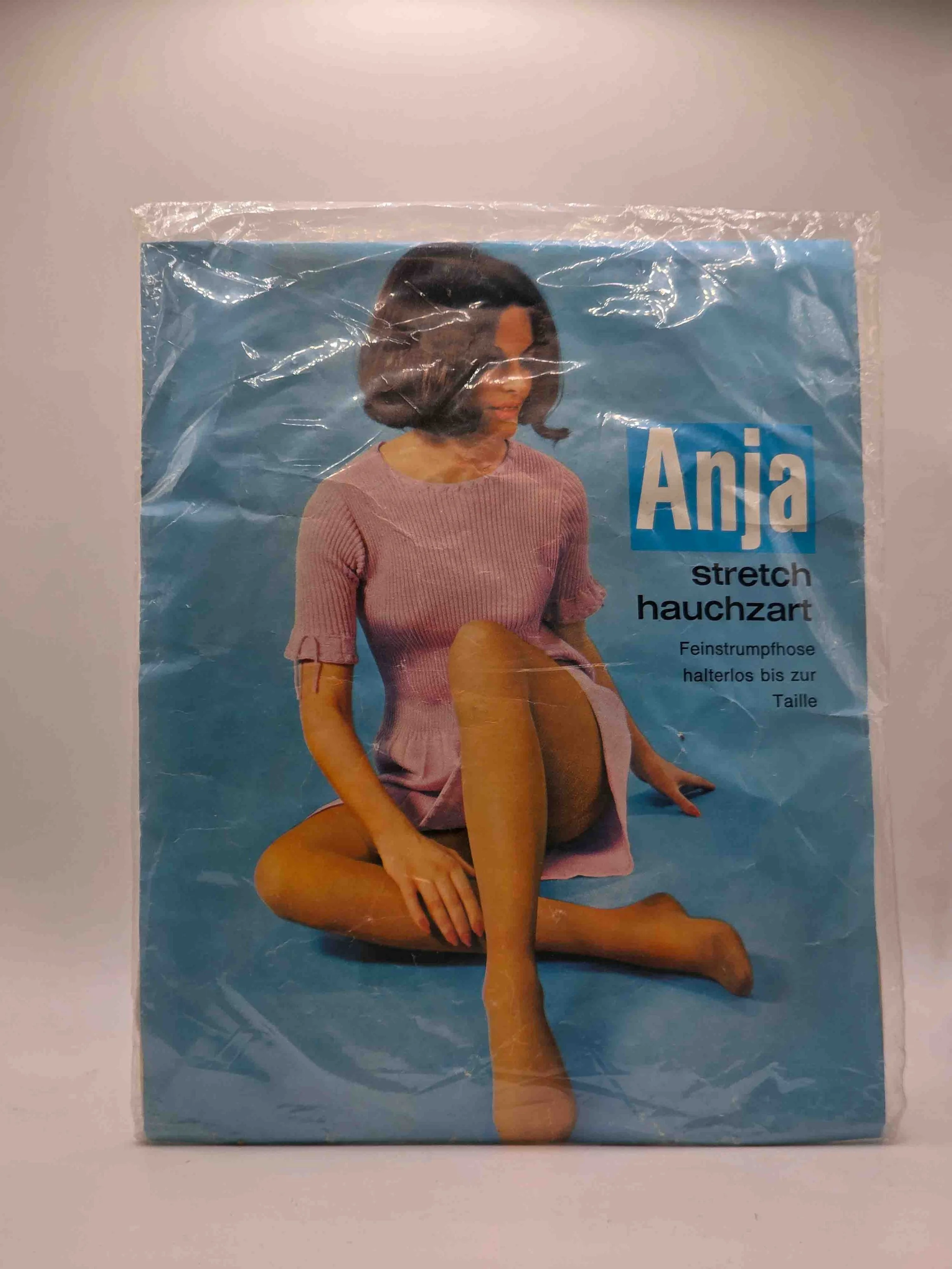 anja-feinstrumpfhose-gemustert-offwhite-vorn