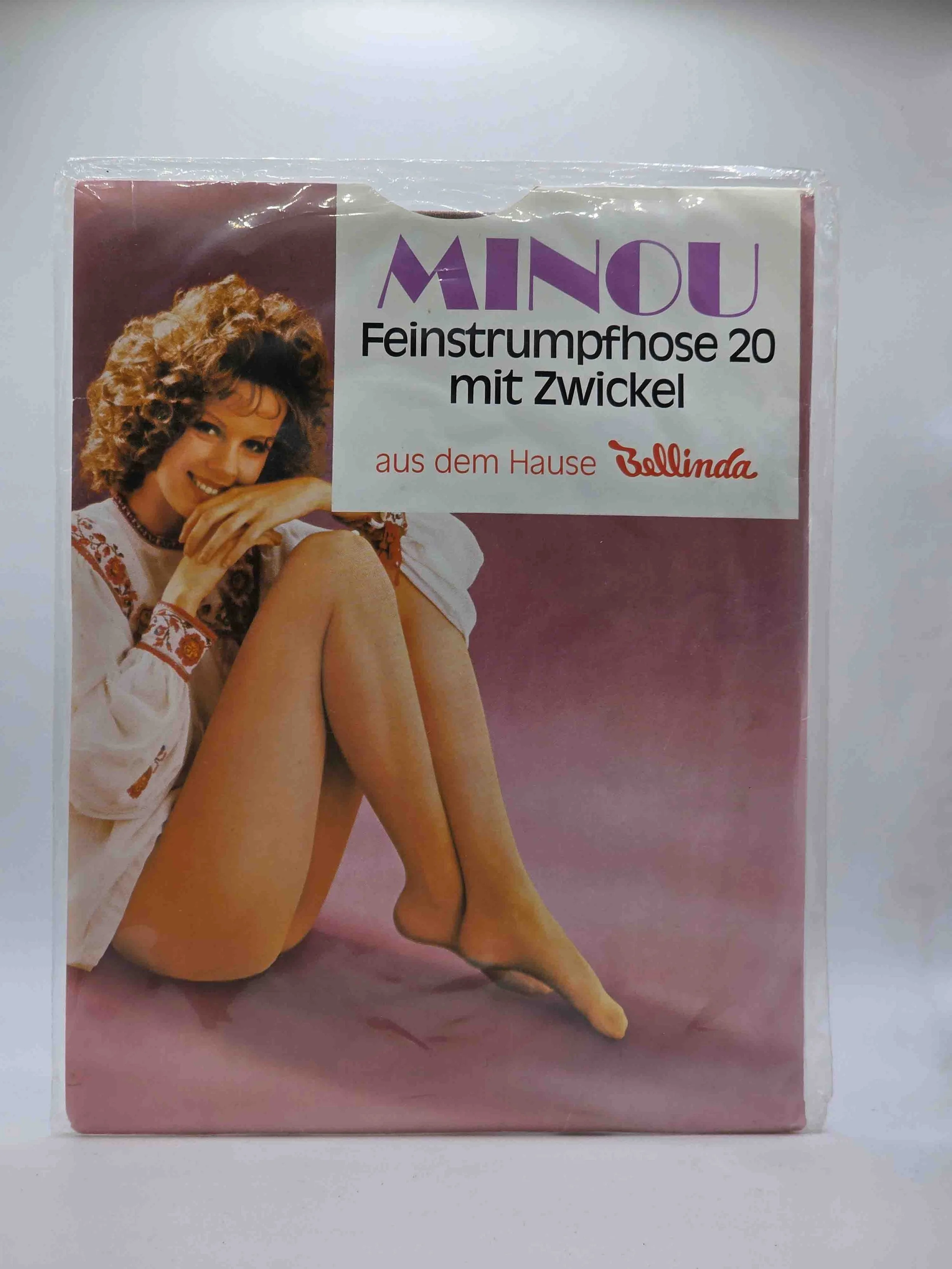 bellinda-minou-feinstrumpfhose-20den-diamant-vorn