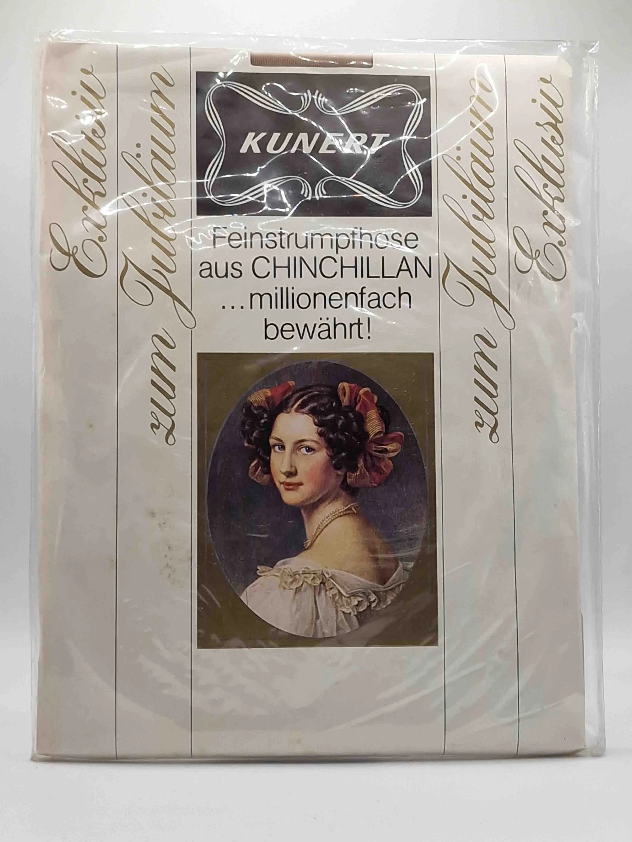 kunert-feinstrumpfhose-zum-jubiläum-nebel