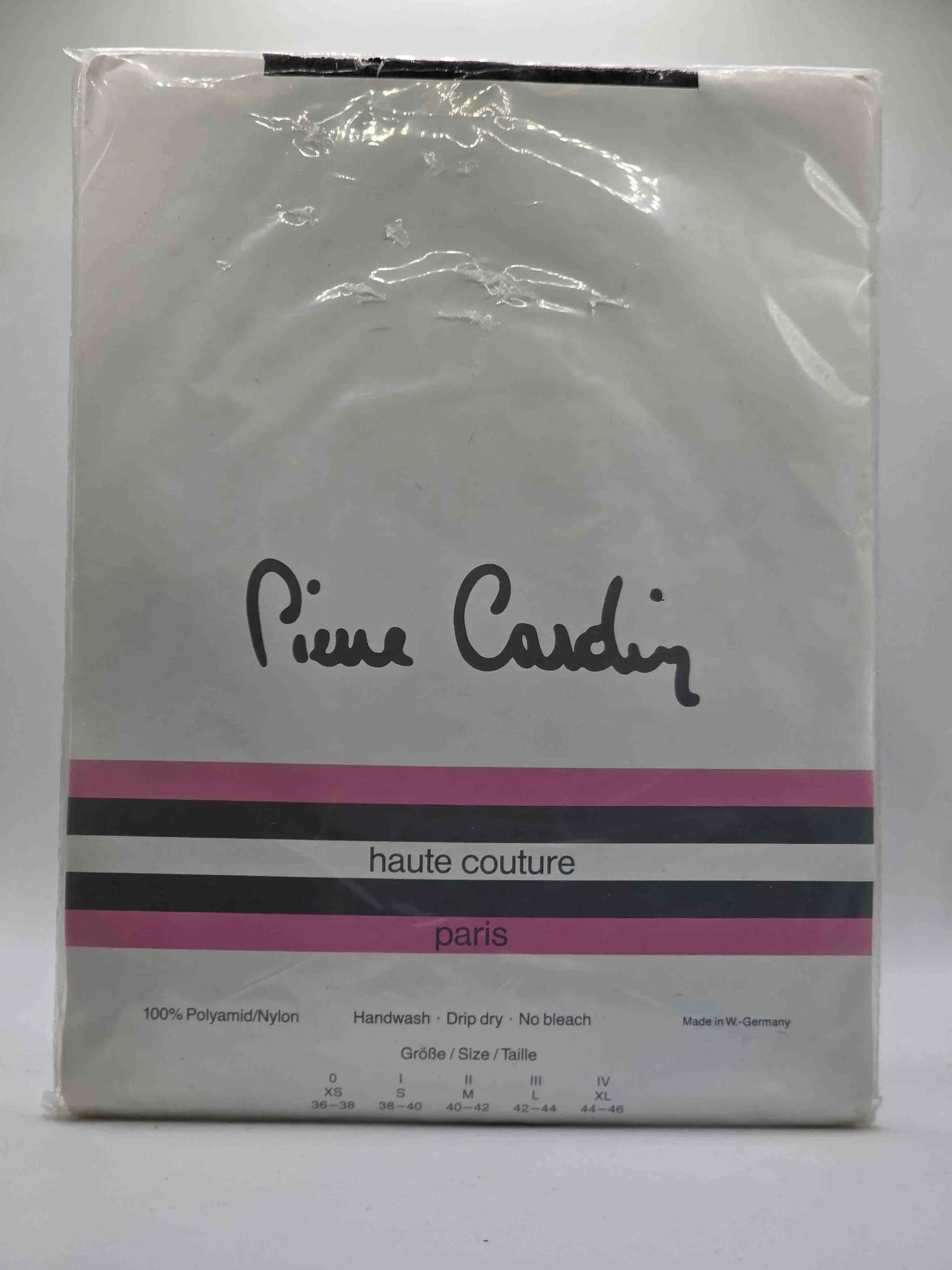 pierre-cardin-theresa-feinstrumpfhose-30den-schwarz-vorn