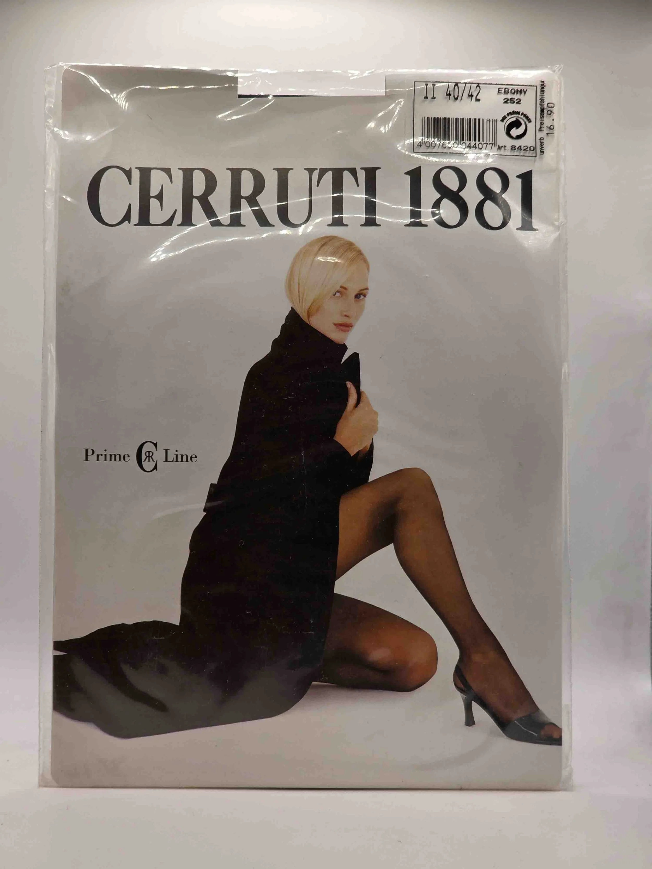 cerruti-prime-line-feinstrumpfhose-ebony-vorn
