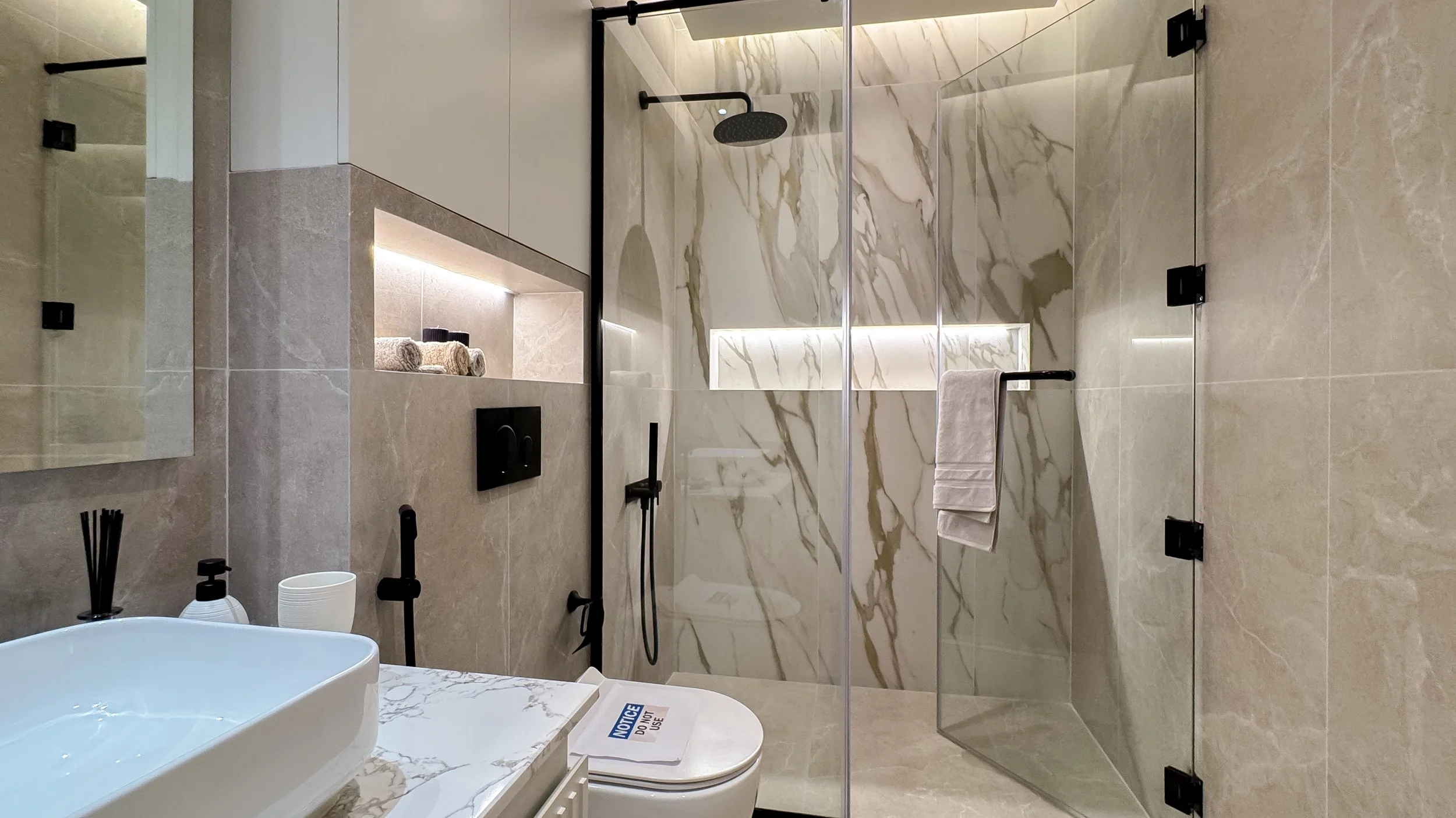 Copy of bathroom.jpg