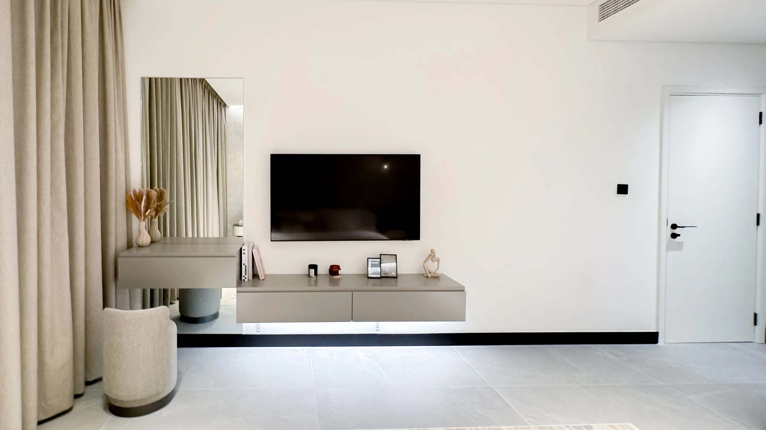 Copy of vanity area.jpg