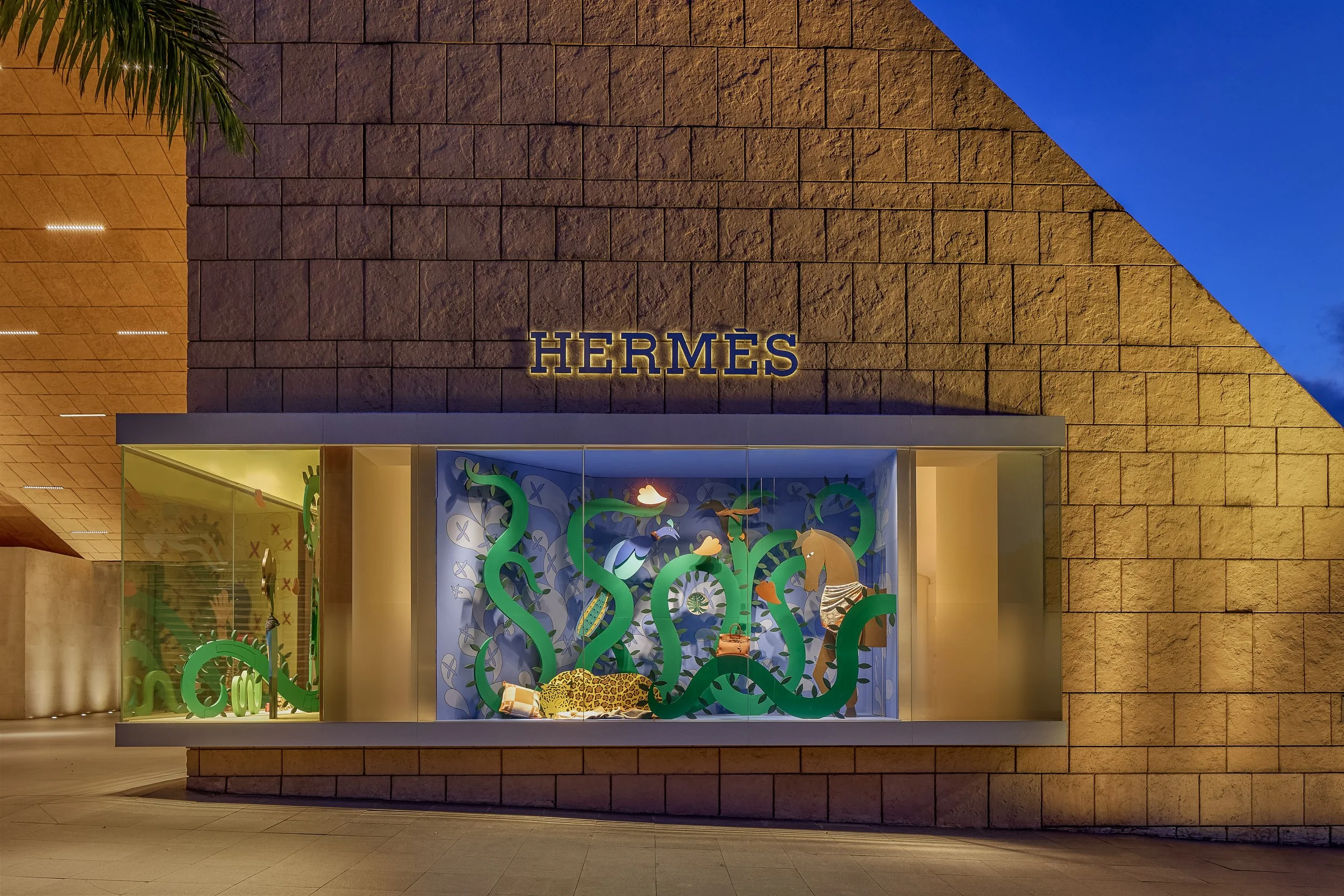 HERMES MOLIERE VITRINA_TIFF_RDLC studio_ 1 copia.jpg