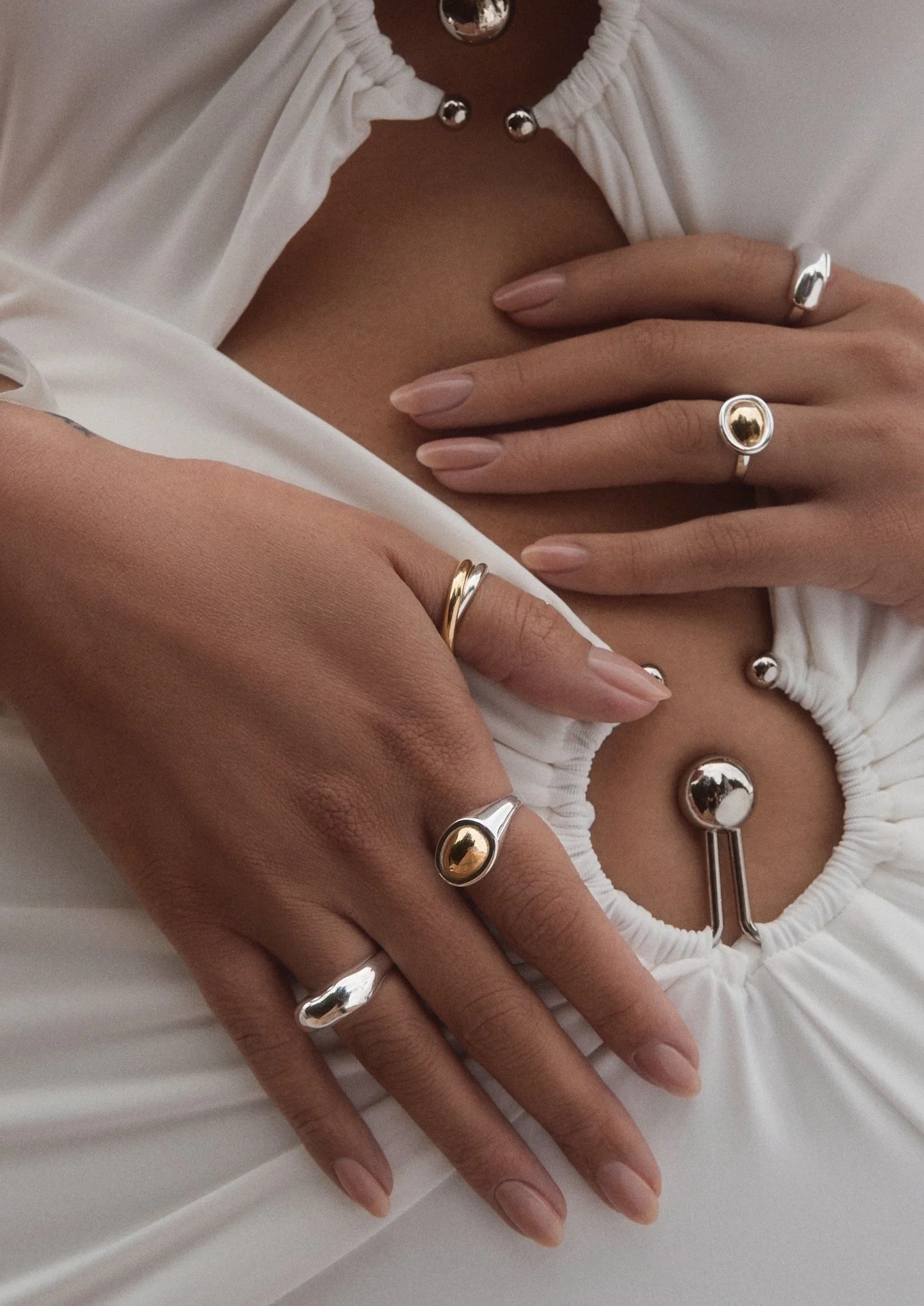 editorial-nails-montreal-julianne-ho-collaboration - 1.jpeg
