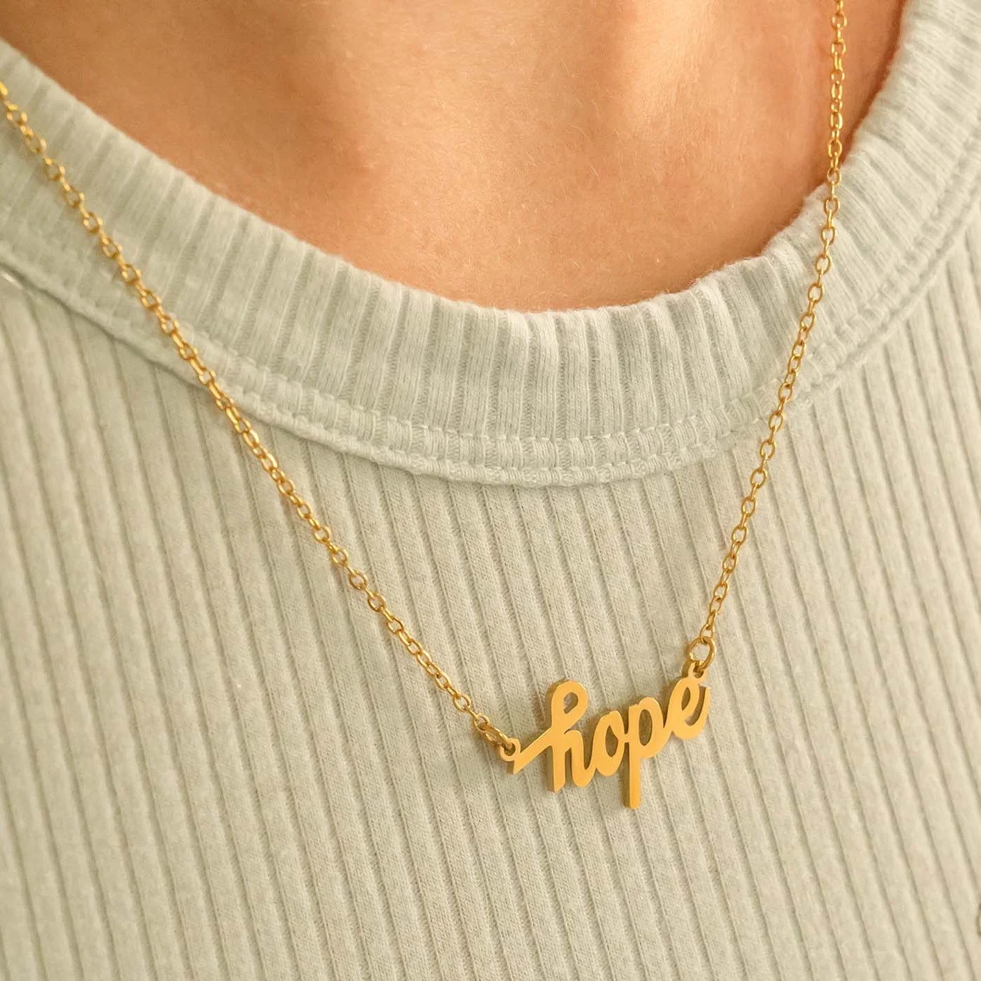 gold-hope-necklace-02.jpg