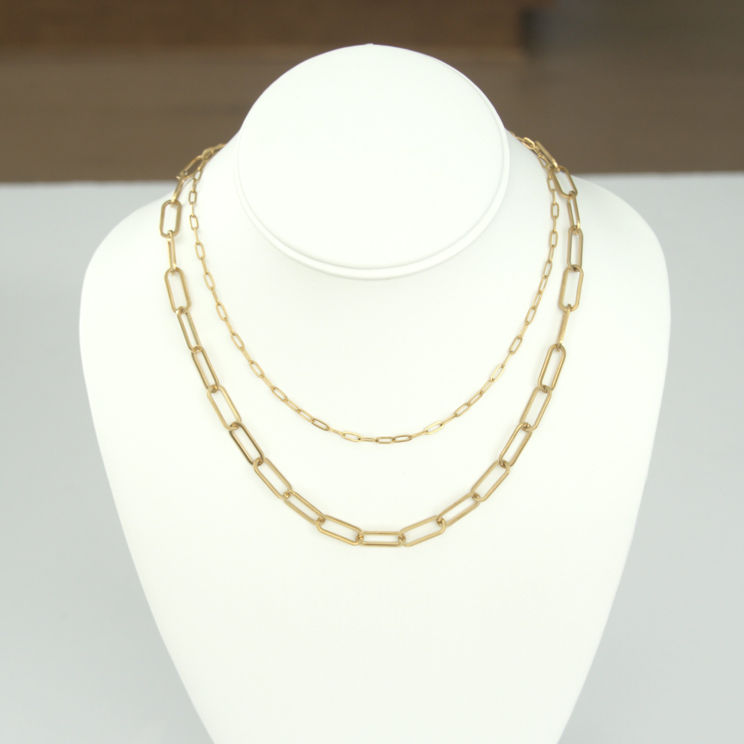 gold-paperclip-necklace-04.jpg