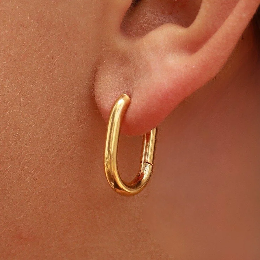 gold-rounded-oval-hoop-earrings-02.jpg