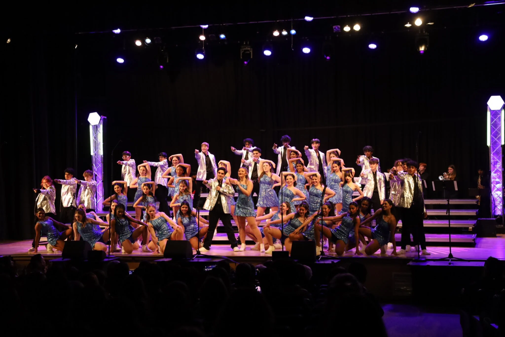 Show Choir(1).JPG