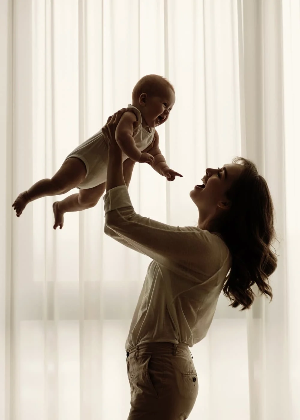 therapist for moms, postpartum therapist