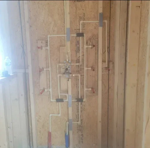 Upgrade your bathroom with a shower trim remodel and valve replacement. We install modern handles, spouts, and pressure-balanced valves to improve water flow, temperature control, and aesthetics