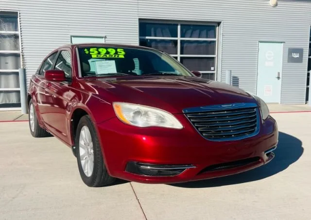 2011 Chrysler 200 #5295