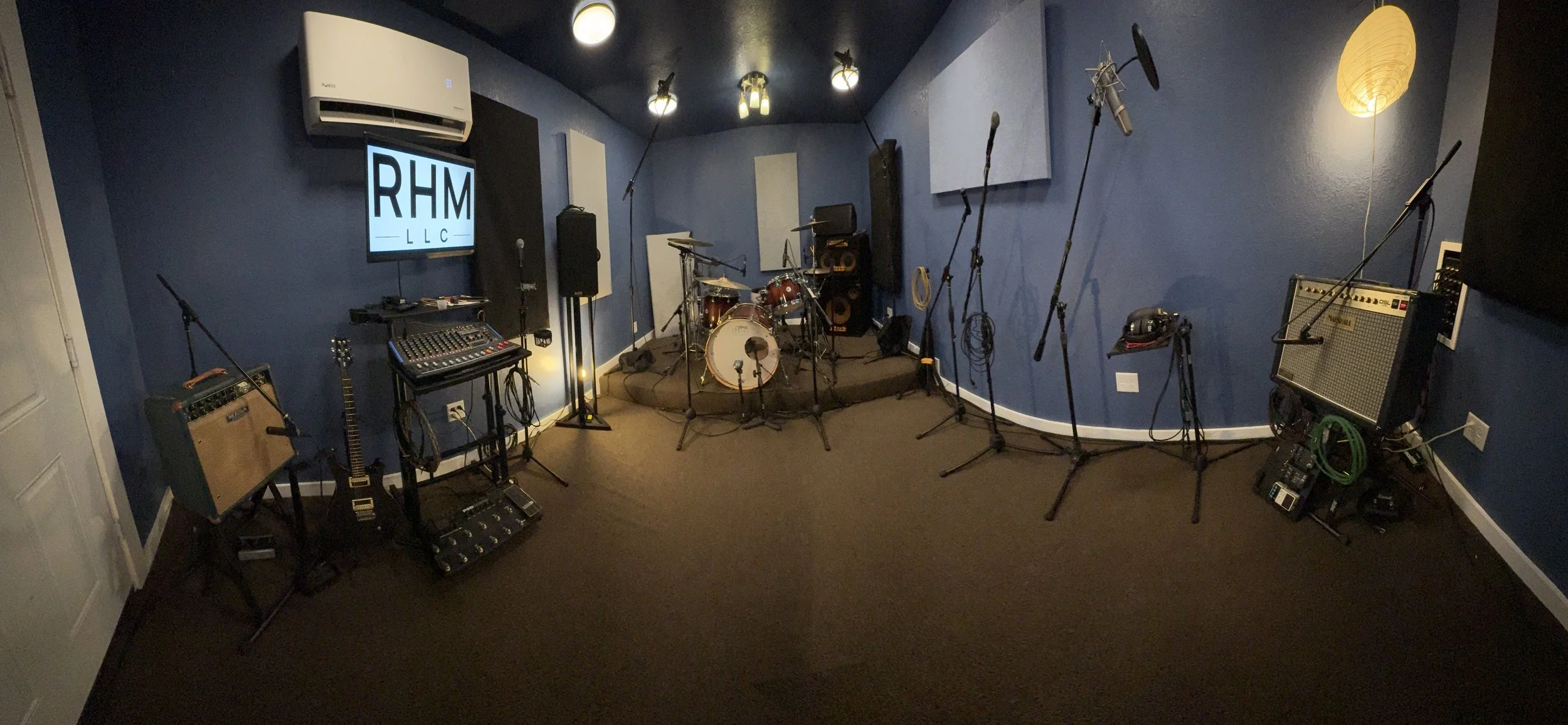 Live Room