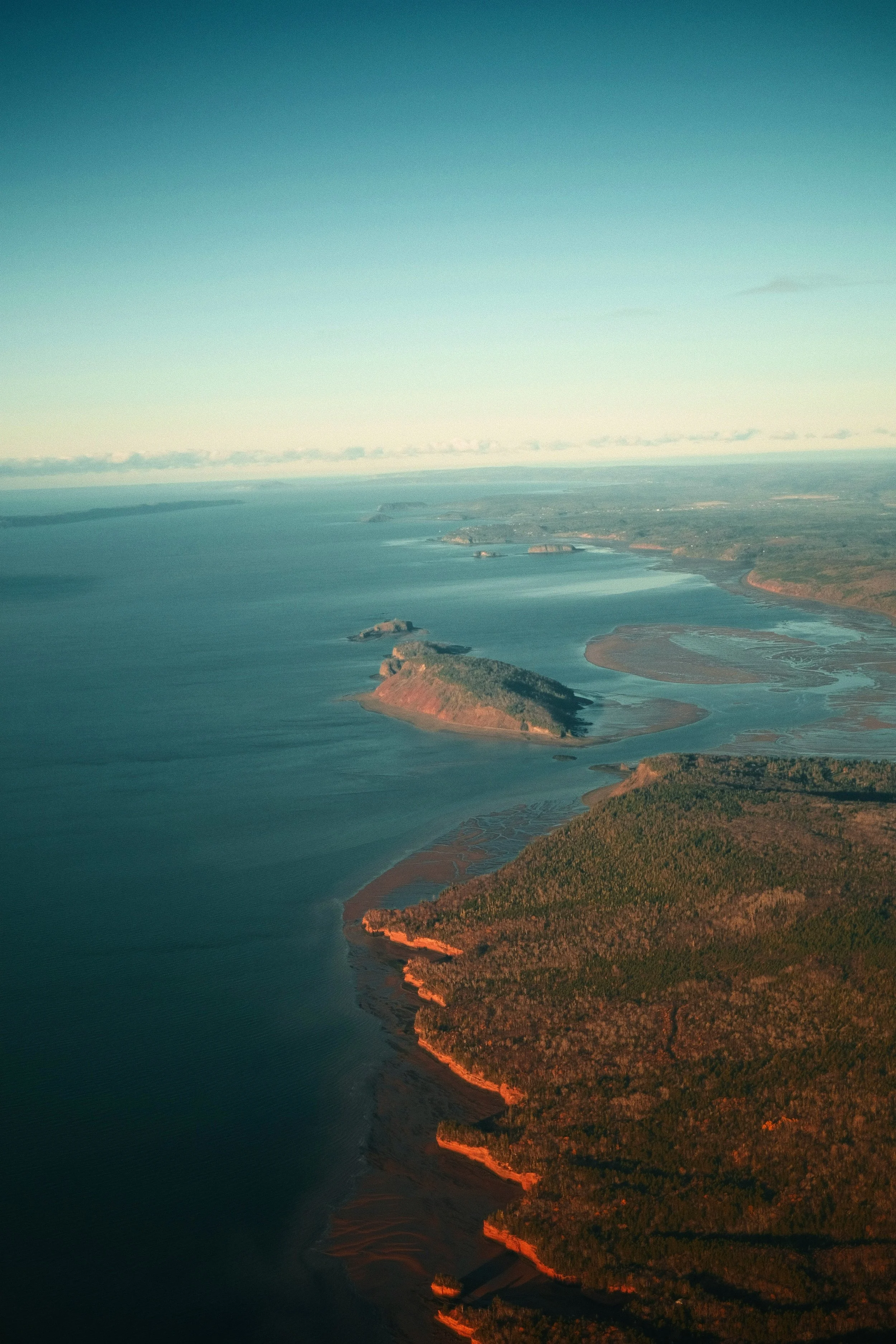 Aerial photo of the shoreline at Moose Island, Five Islands, NS (credit: Usman Qureshi)
