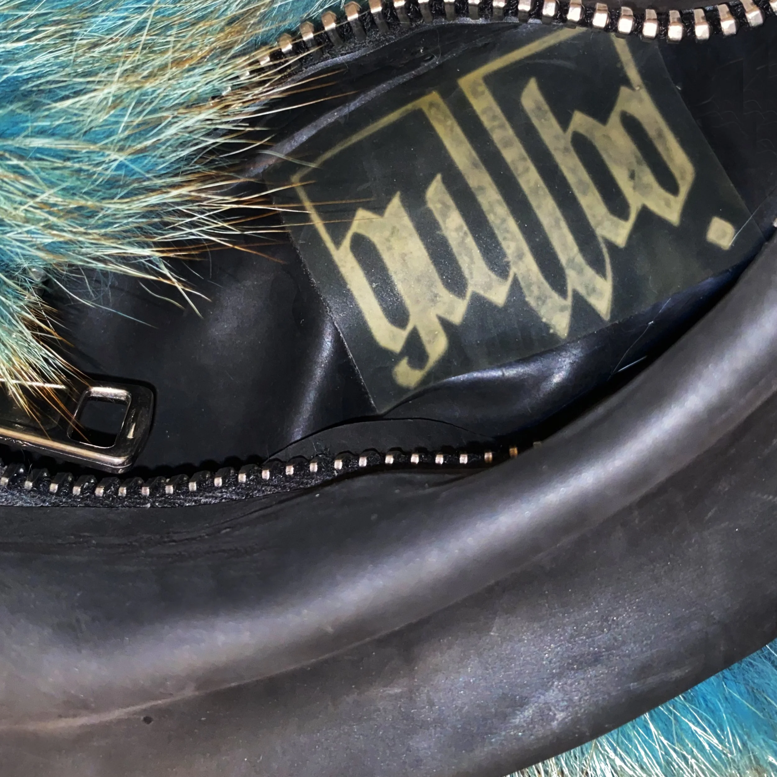 fox tail bag logo.jpg