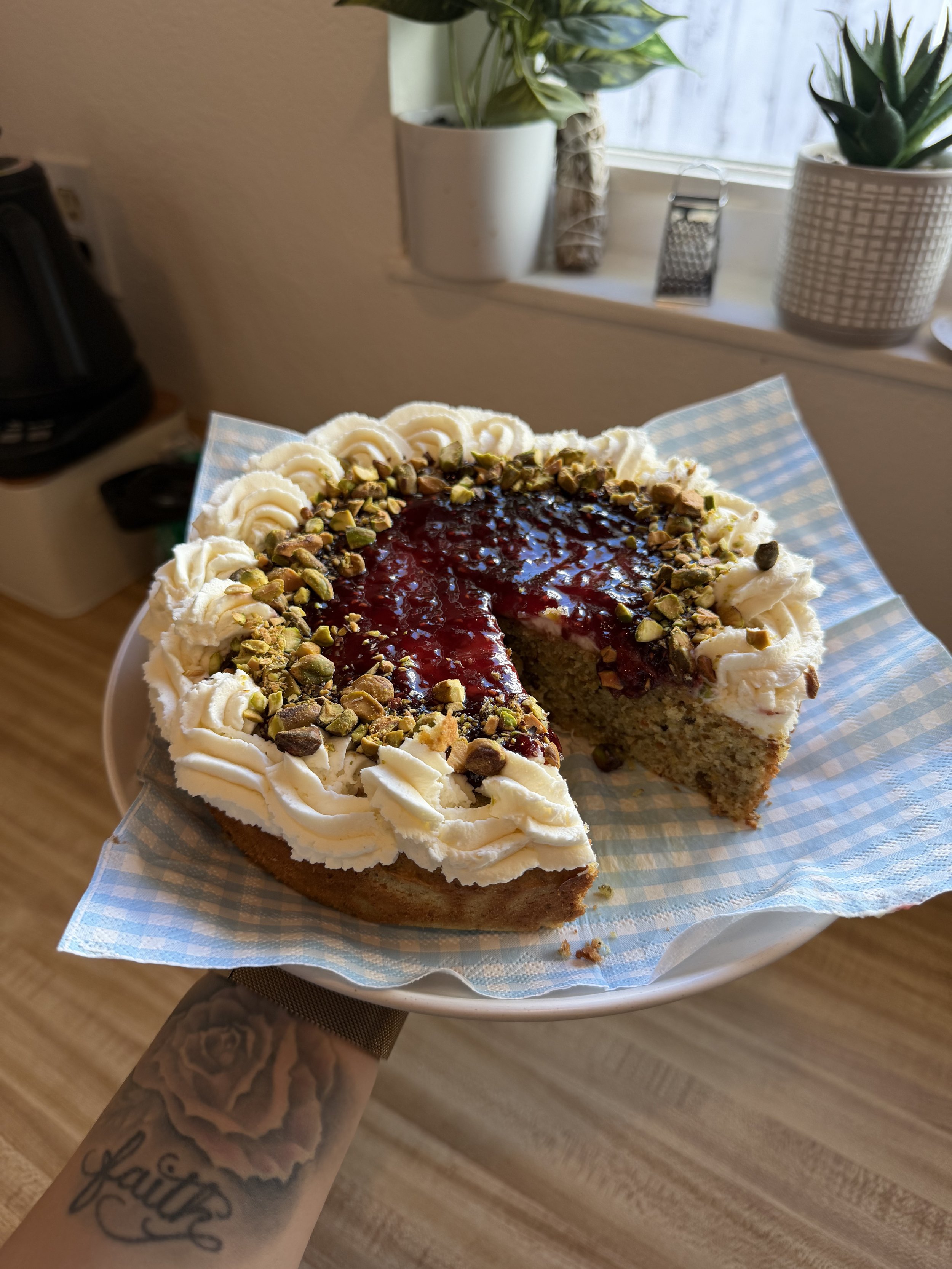 Pistachio Raspberry Cake