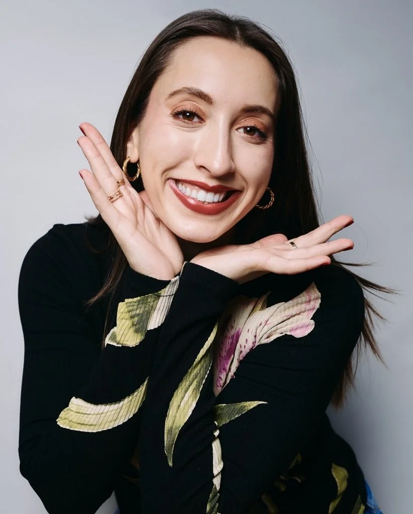 Comedian and writer based in New York City. I turn real life into stand-up, essays, and storytelling shows.