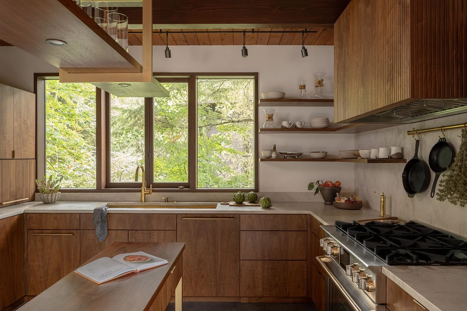 chadbourne doss architects-the burrow 01-.jpg