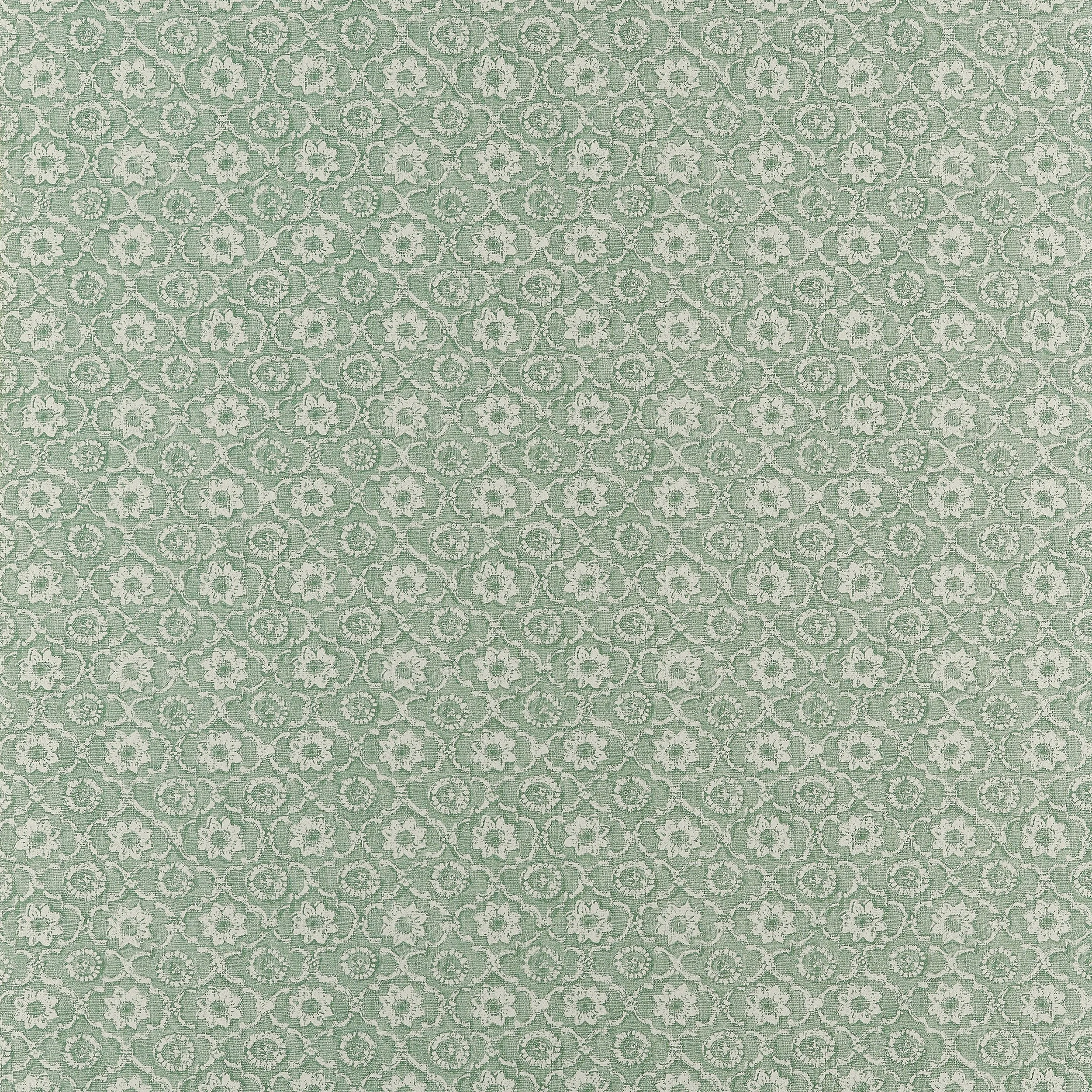 Holly Trellis | Green | Patterned | AT16124