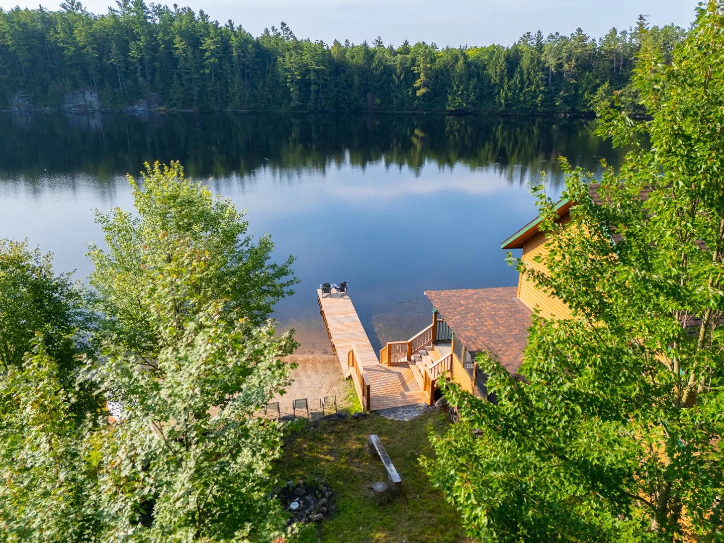 10 - 18 High Point Dr, Rosseau.jpg