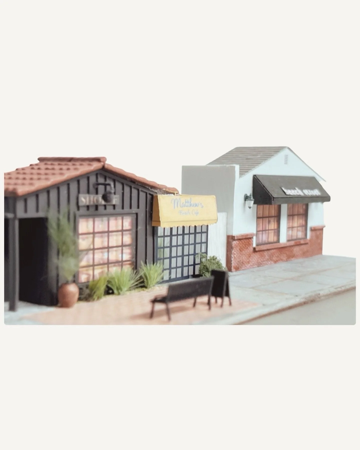 Shoppe Amber Interiors was my mom&rsquo;s favorite interior store, but the whole block carried so many memories for our family. When we first moved to the Palisades, we used to eat at Matthew&rsquo;s Garden Caf&eacute; &mdash; casually sitting outsid