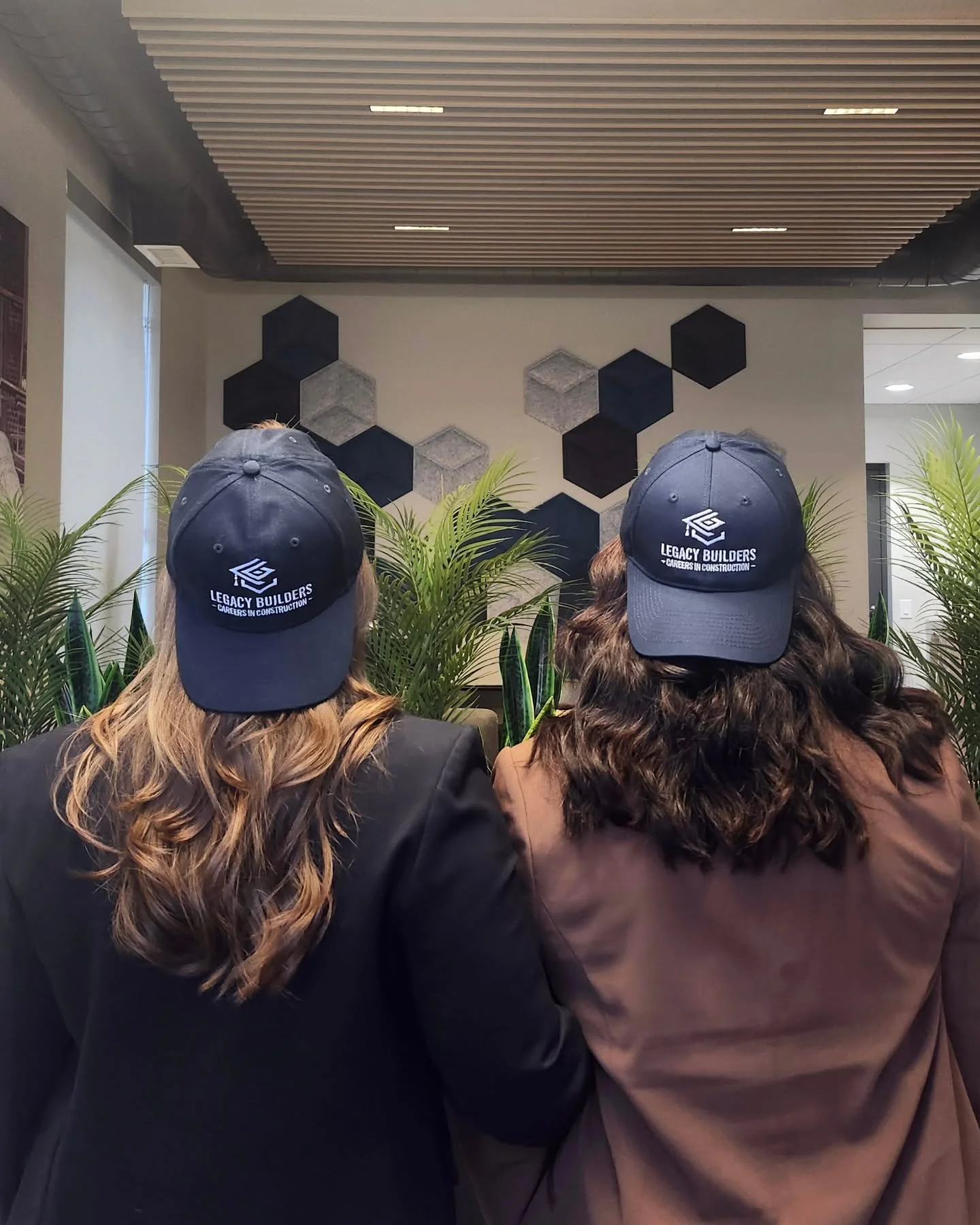 Teamwork is a beautiful thing💪 

This non-profit not only works hard to share the many incredible careers that exist within the construction industry, but it also is owned and run by #WomenInConstruction (and supported by a board and sponsors that b