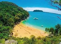 Resolute Beach 1.jpeg