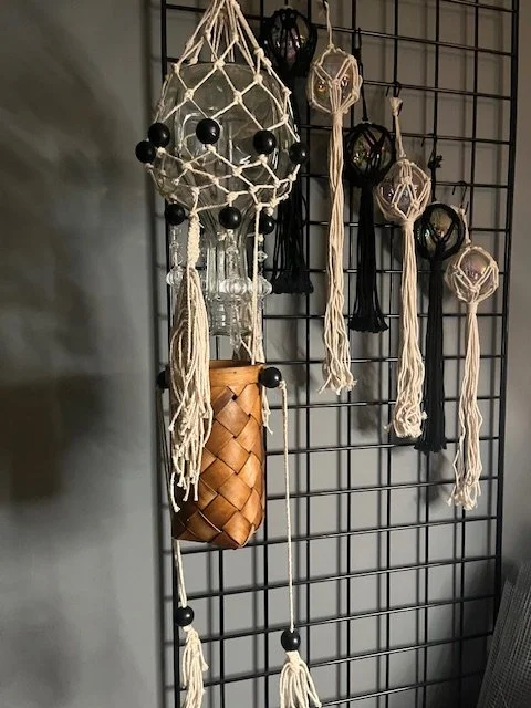 glass balloon 2.jpeg