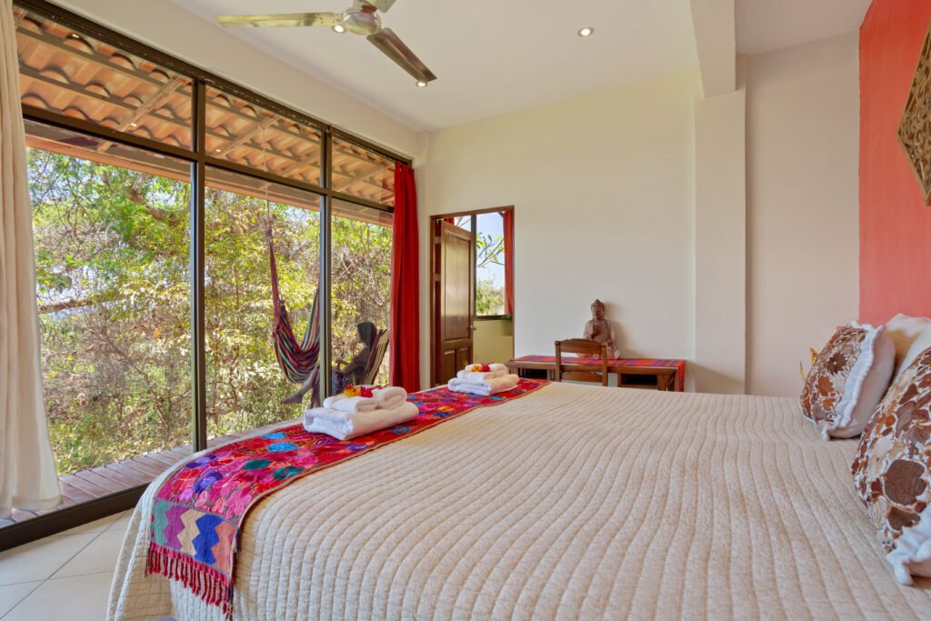 Room Dharma 2.jpg