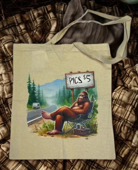 Bigfoot Tote Picture 5Cents.jpg