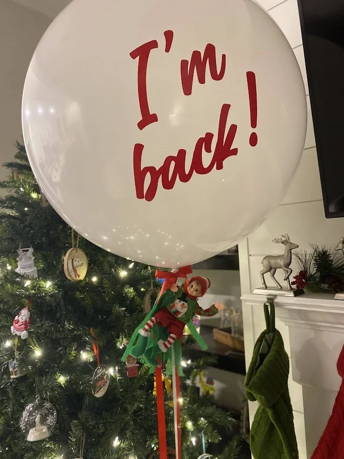 Elf Arrival Jumbo Balloon