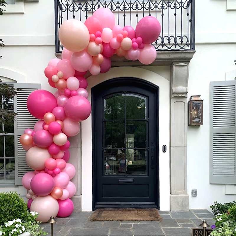organic-balloons-garlands-1.png