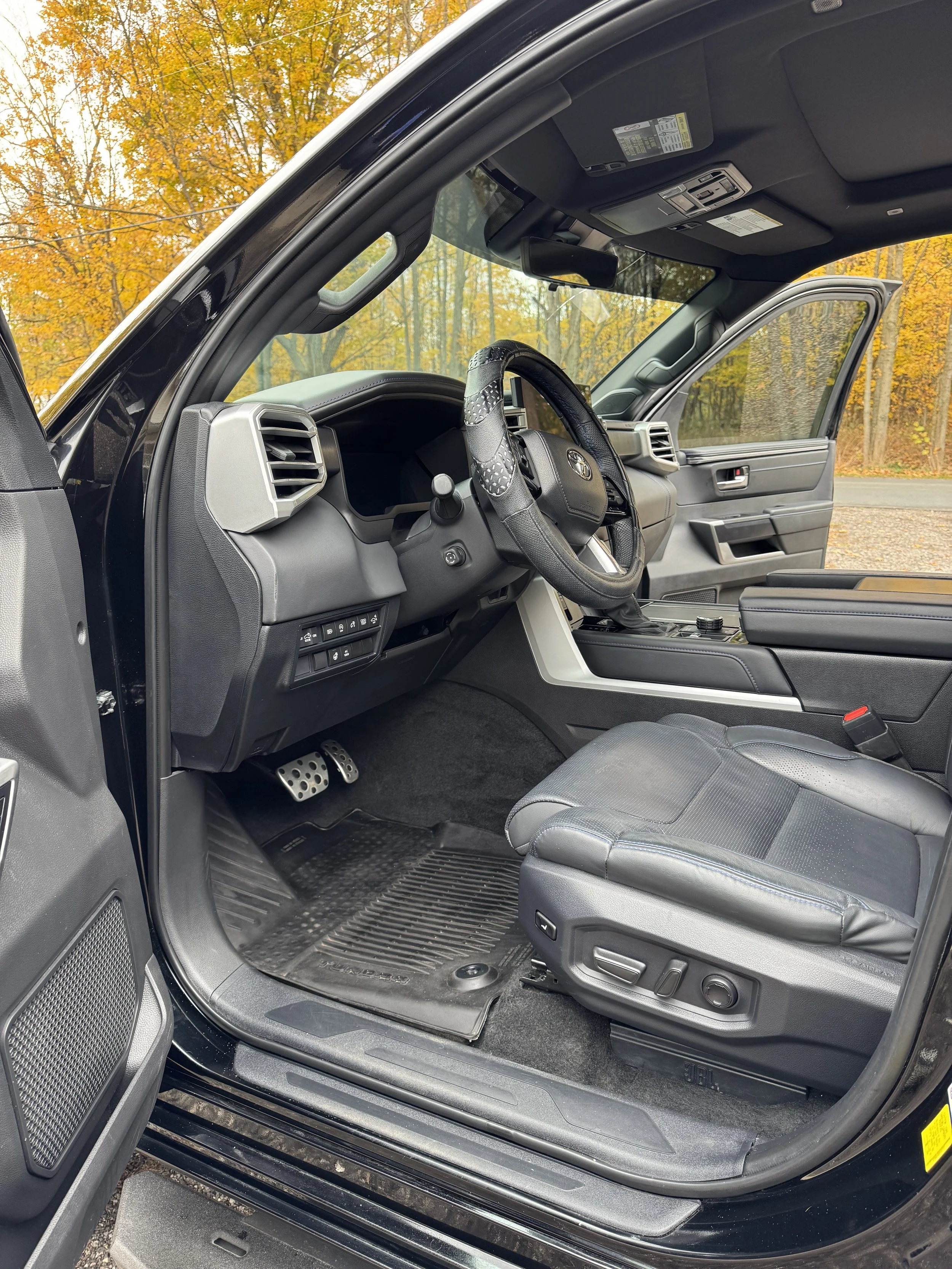 How to Choose the Right Mobile Car Detailing Service in Kalamazoo