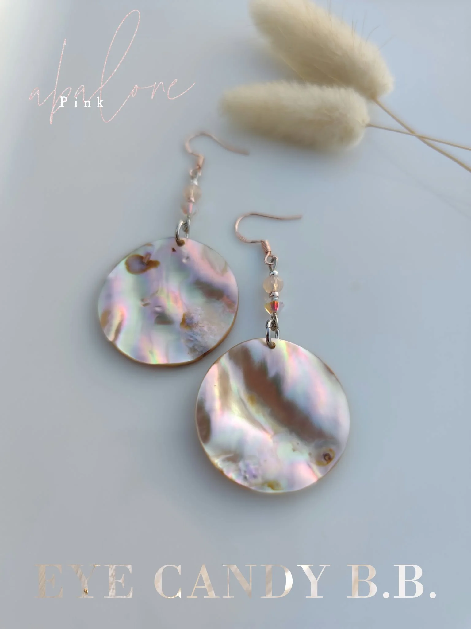 🌸 Pink Abalone Shell Earrings🌸