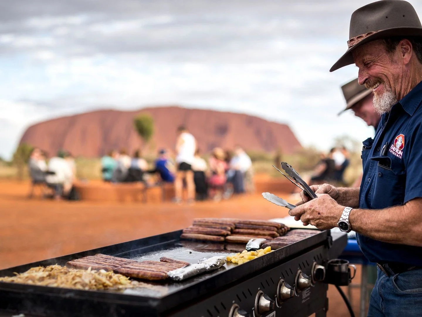 ✨Icons of the Red Centre ✨

Watch the desert come alive with colour on this unforgettable Ulur̠u getaway 🌅🌌

🌄 Rise early for a magical Ulur̠u sunrise, then wander through the breathtaking Field of Light - 50,000 glowing spheres lighting up th