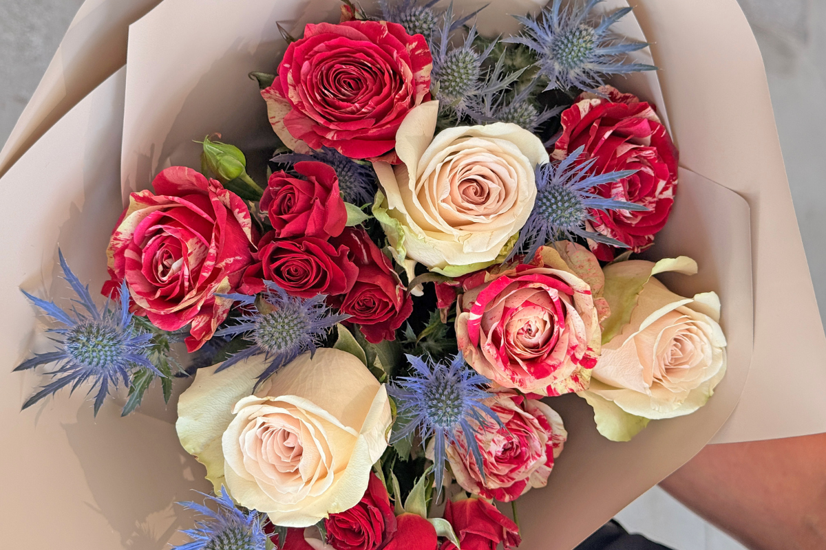 Roses and Beyond — Flower HQ