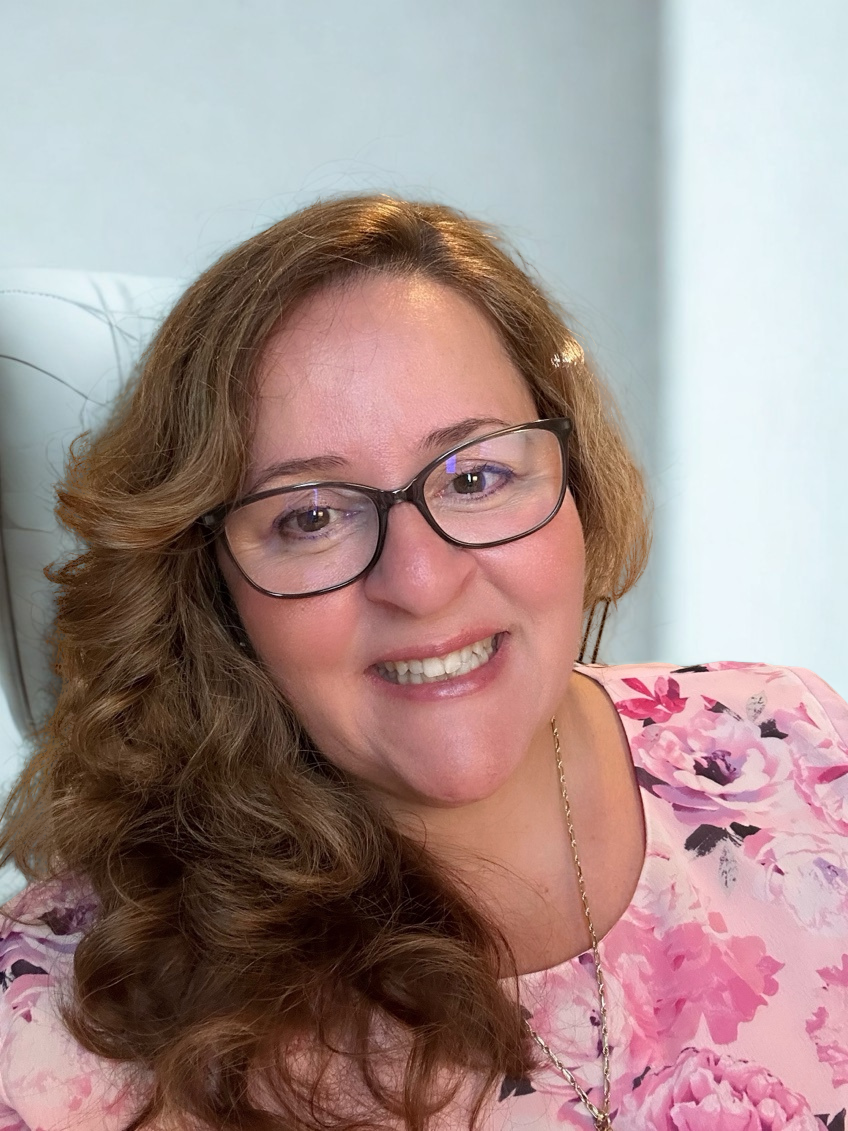 Teri executive chair.png