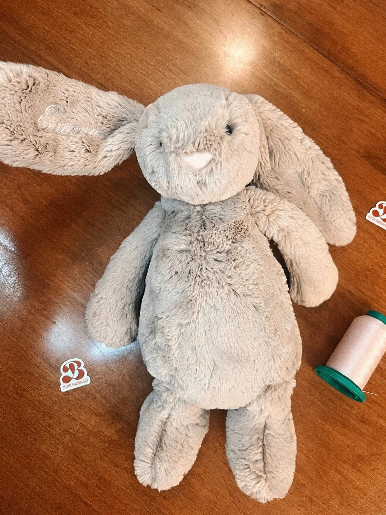 Swipe to see me holding this brave Bunny&rsquo;s paw while she got her ear embroidered 🥹
.
.
.
#embroidery #baby #jellycat #art