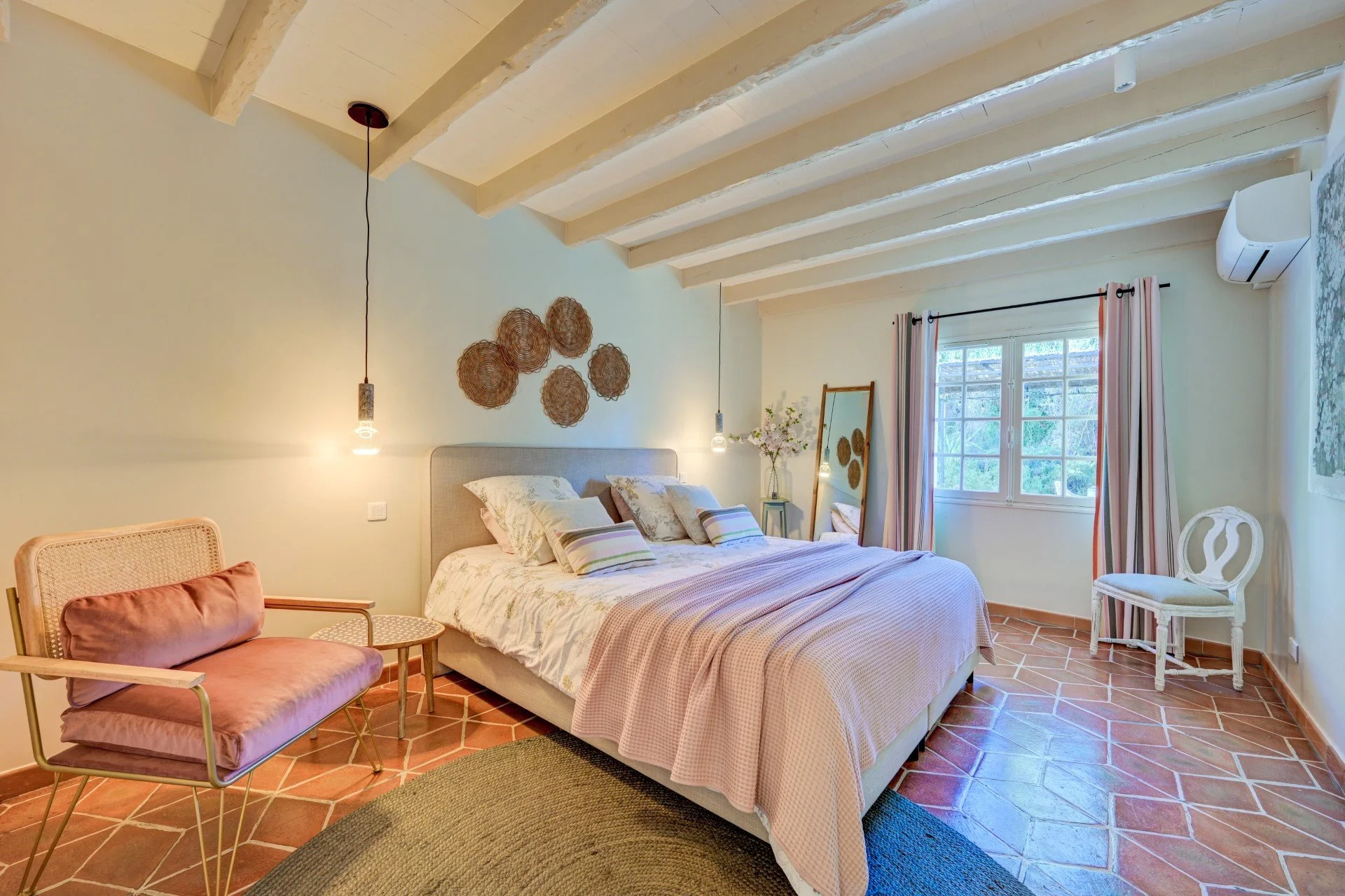cottage 2 - bedroom.jpg