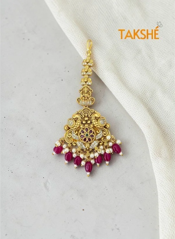 Elegant Maang Tika with AD stone