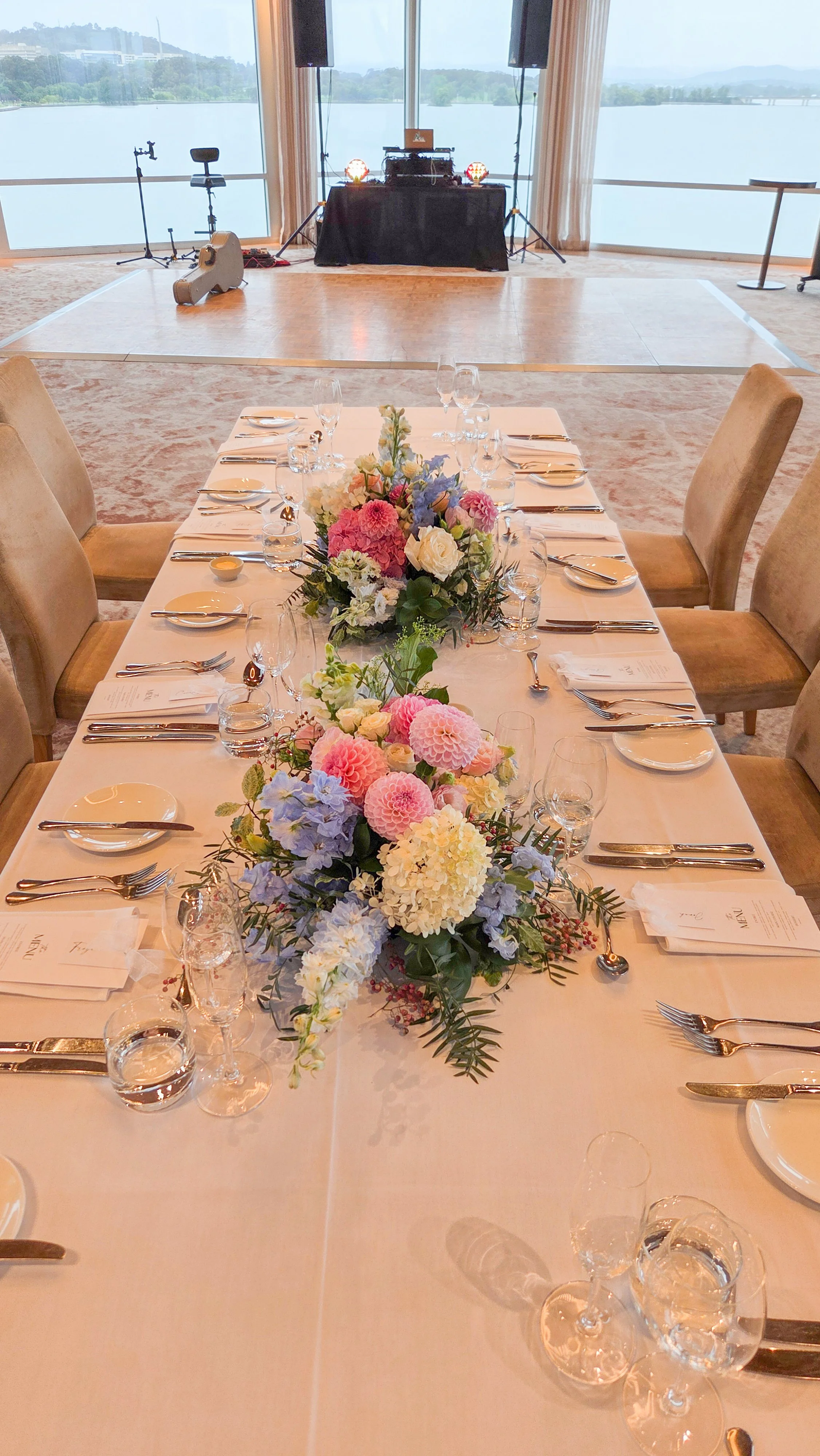 bridal-table-centerpiece.jpg