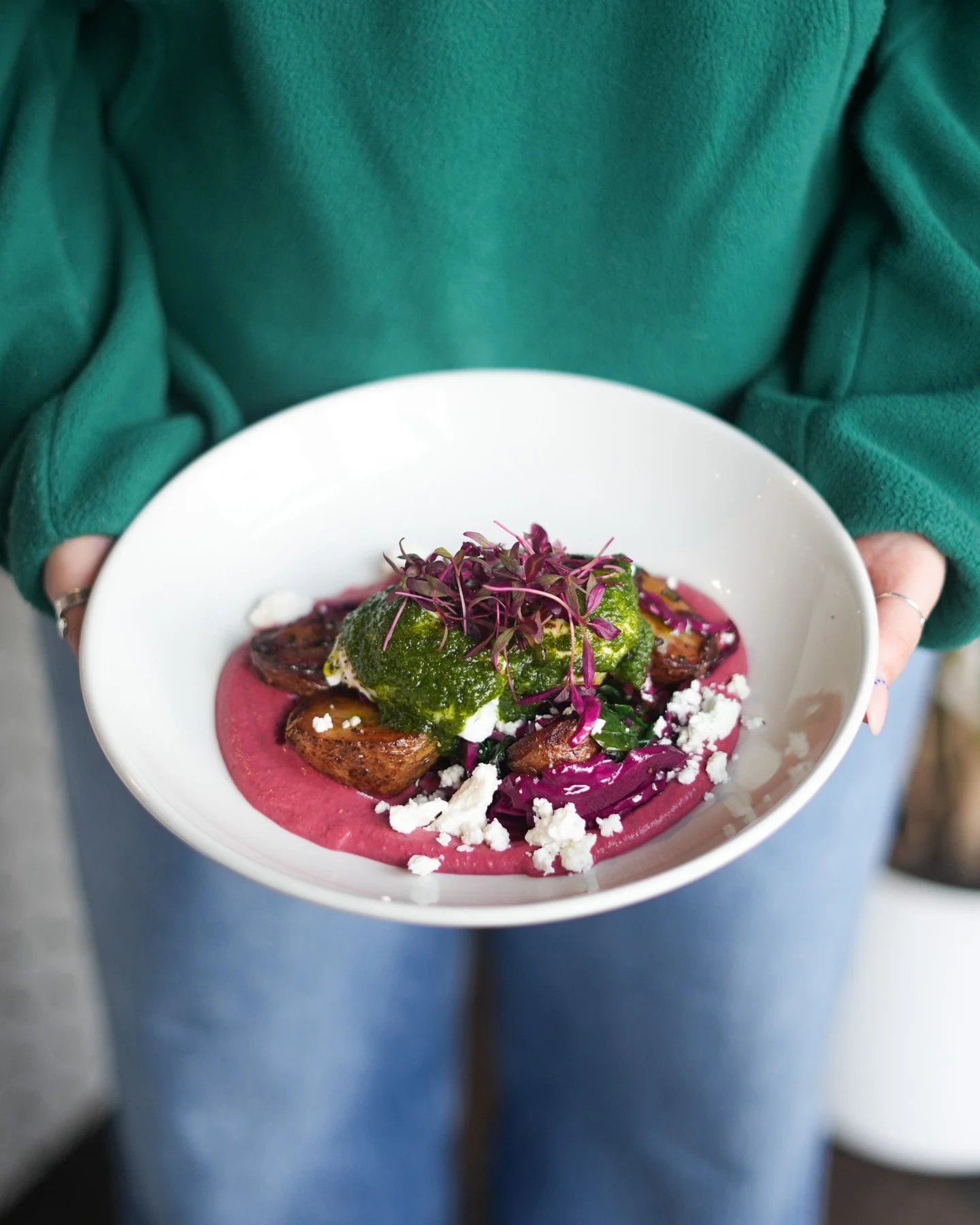 A little heads up 👀
The February beetroot hash - roast new potatoes, beetroot hummus, pickled red cabbage, wilted spinach, poached eggs, feta + fresh herbs - won&rsquo;t be around forever.

Still time. Still delicious.