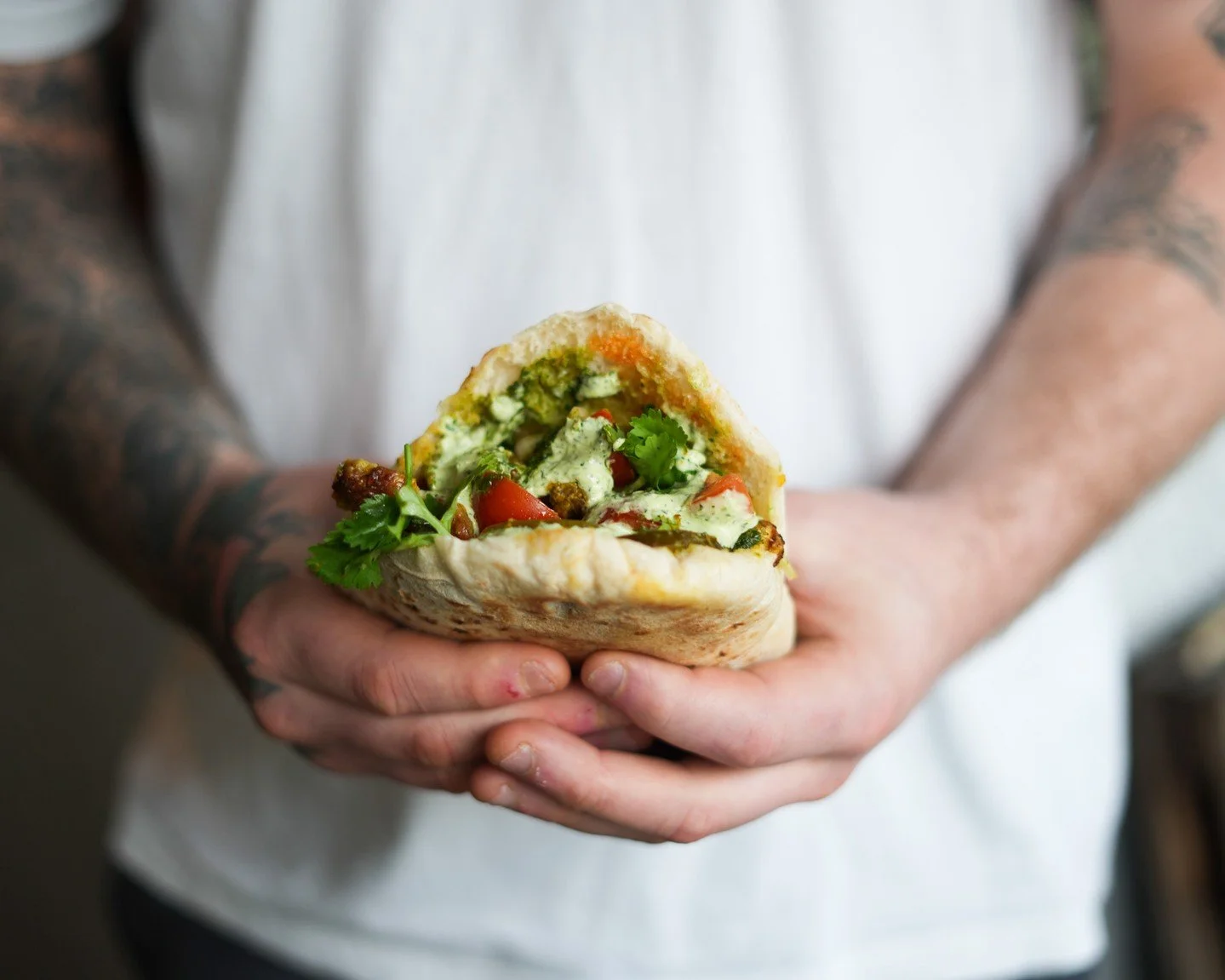 Our Chicken Shawarma Pitta... Warm Mamoosh Pitta, Grilled Chicken Shawarma, Hummus, Tomato &amp; Cucumber Salad,
Pickles, Aji Verde Dressing. YUM. 

#theedge #witneyfood #shawarma #pitta