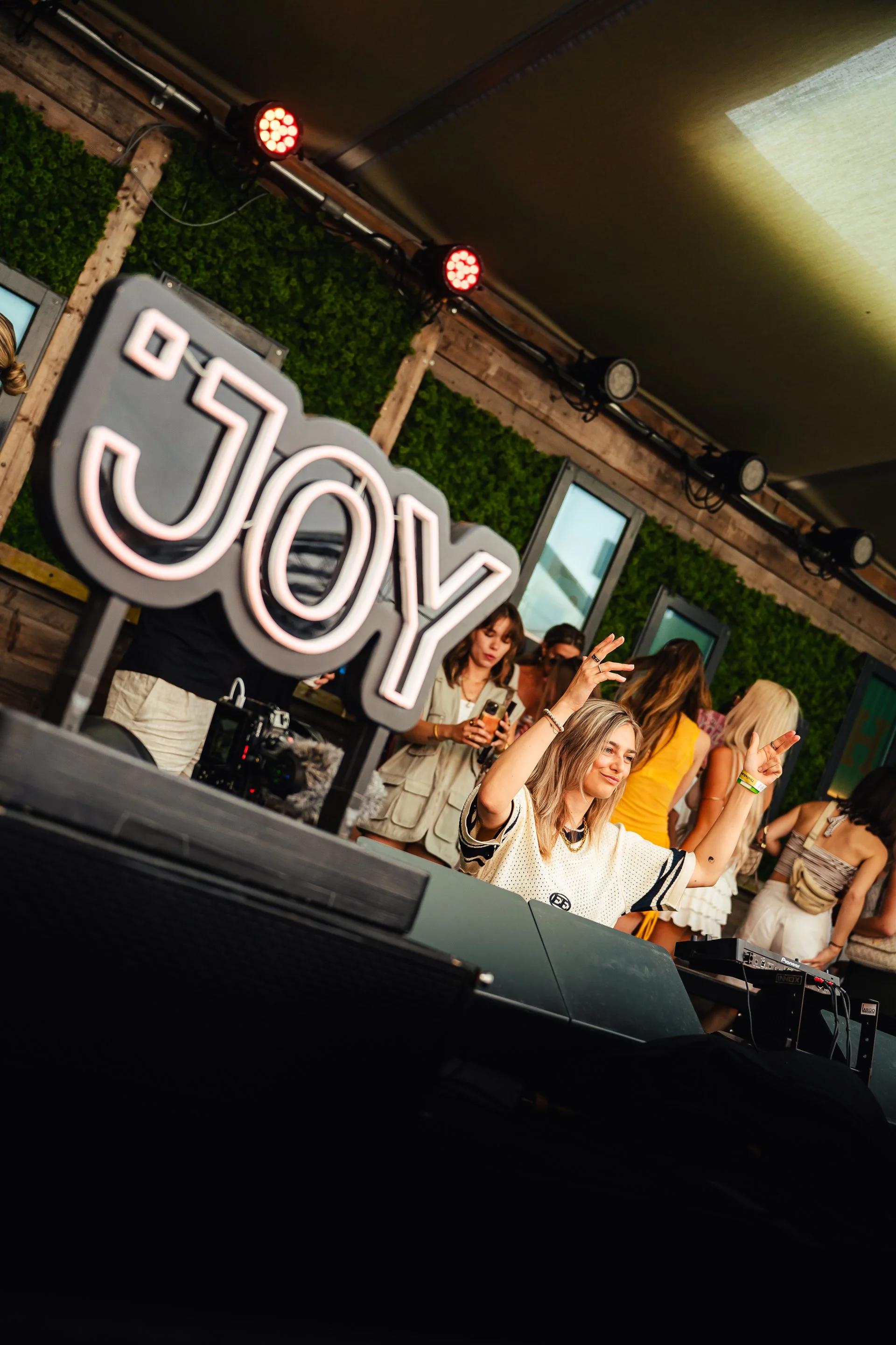20260627_1828_JOY_TiffanyKonings_630145.jpg