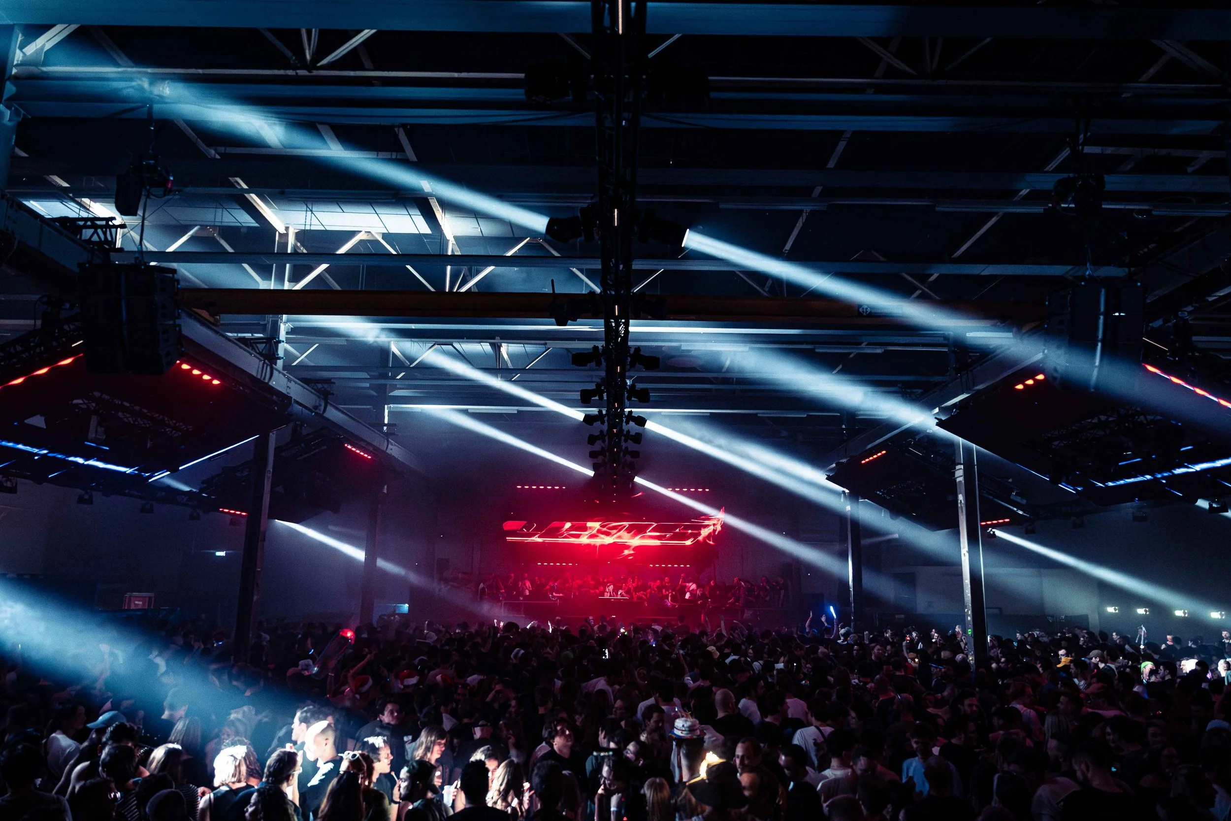 20251227_1938_LIQUICITY_WINTERFESTIVAL_TiffanyKonings_631696.jpg